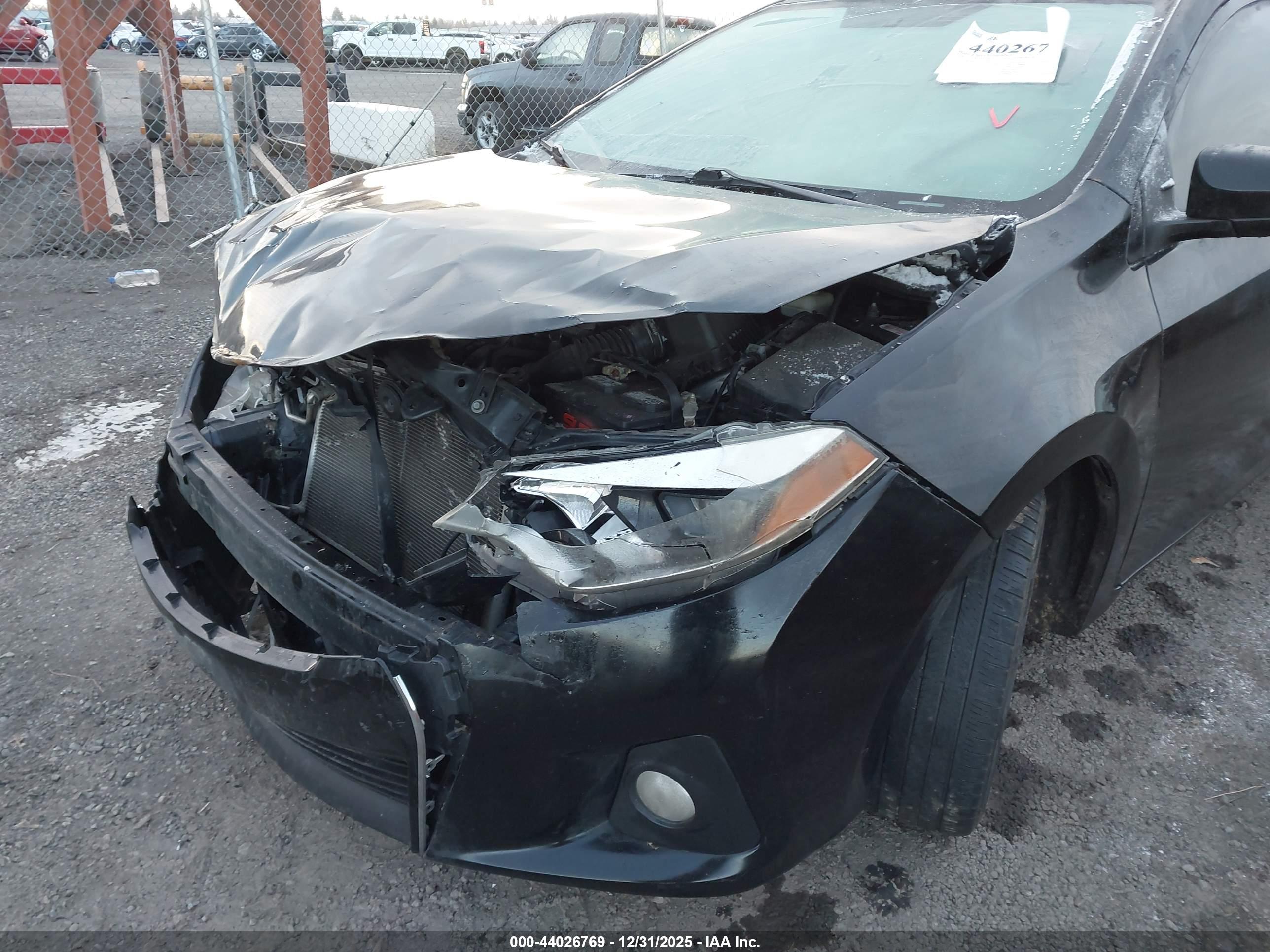 TOYOTA COROLLA image 6