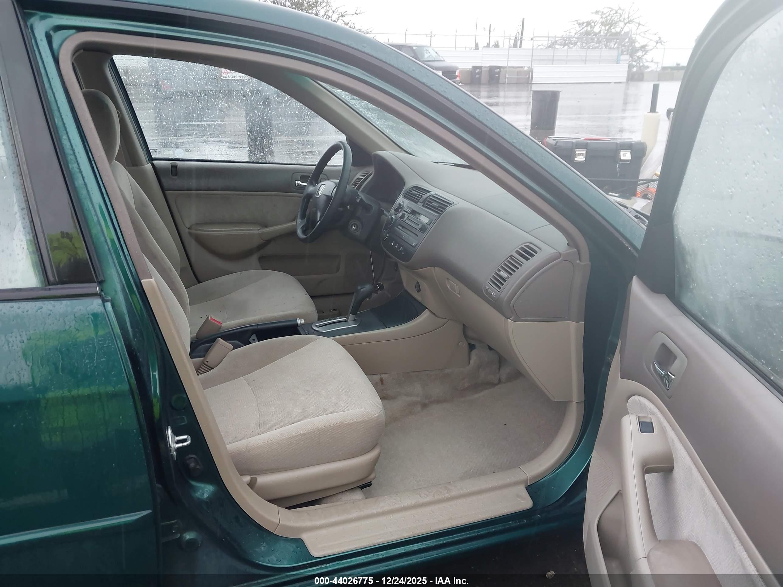 HONDA CIVIC image 5