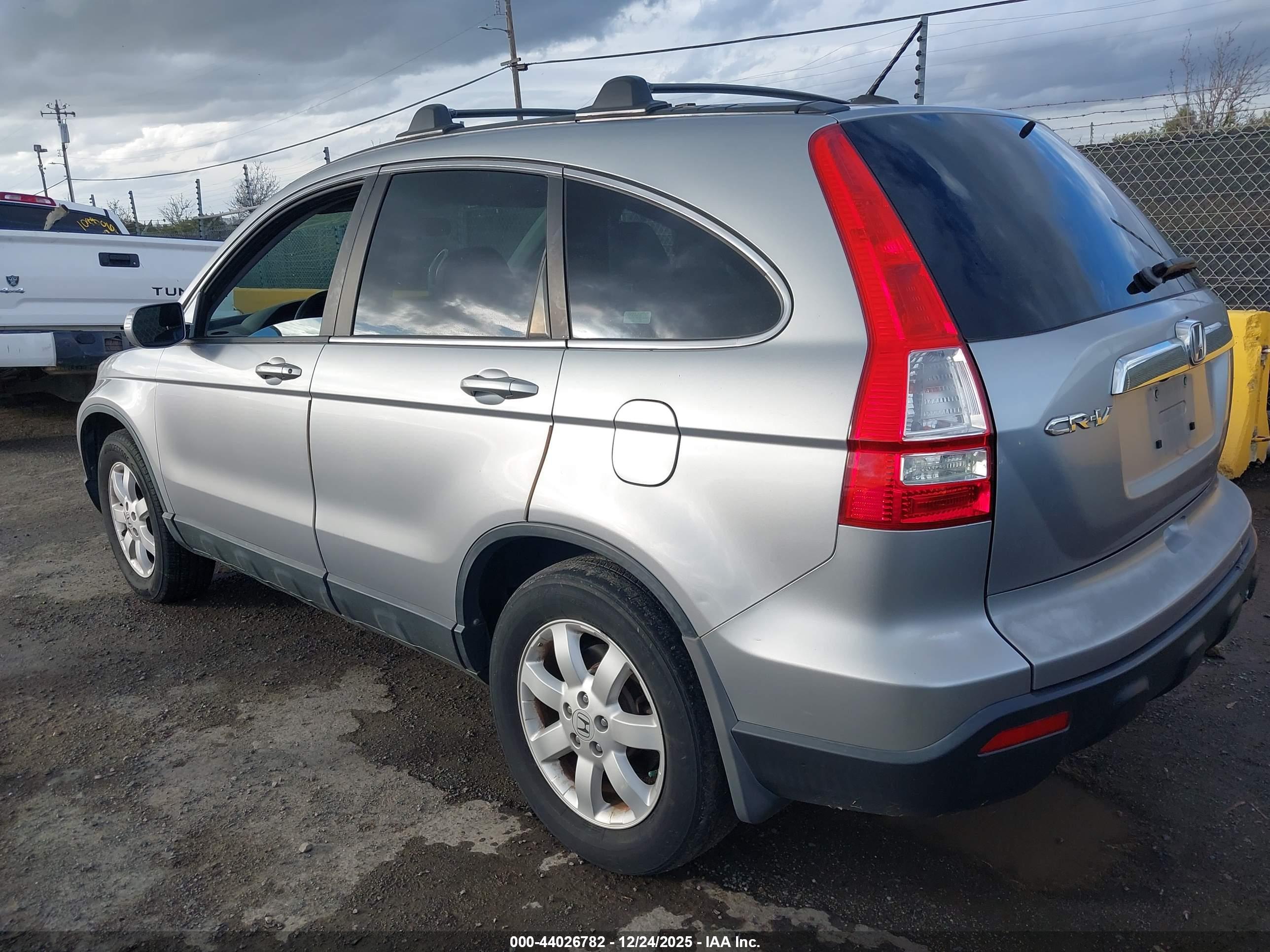 HONDA CR-V image 3
