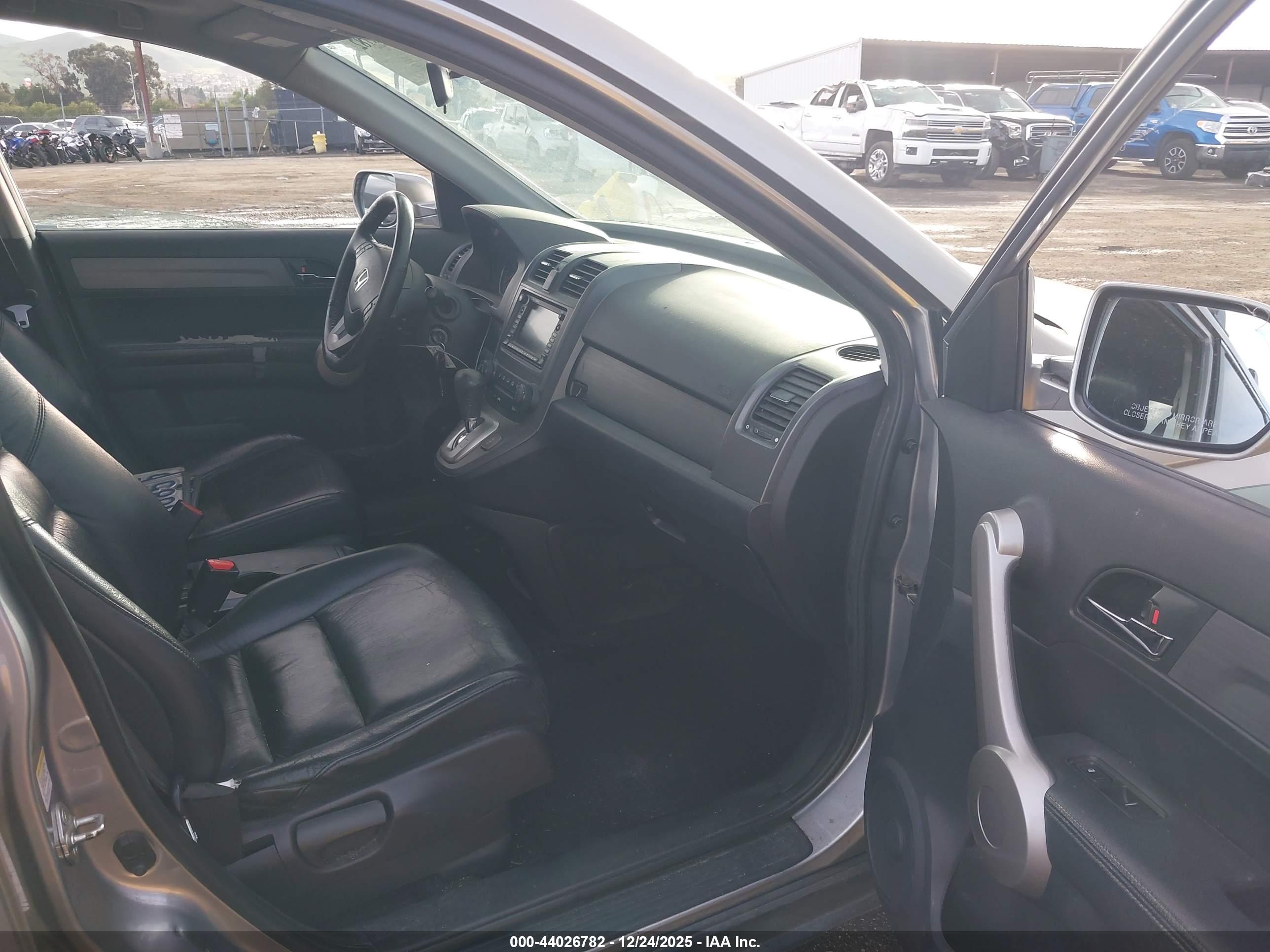 HONDA CR-V image 5