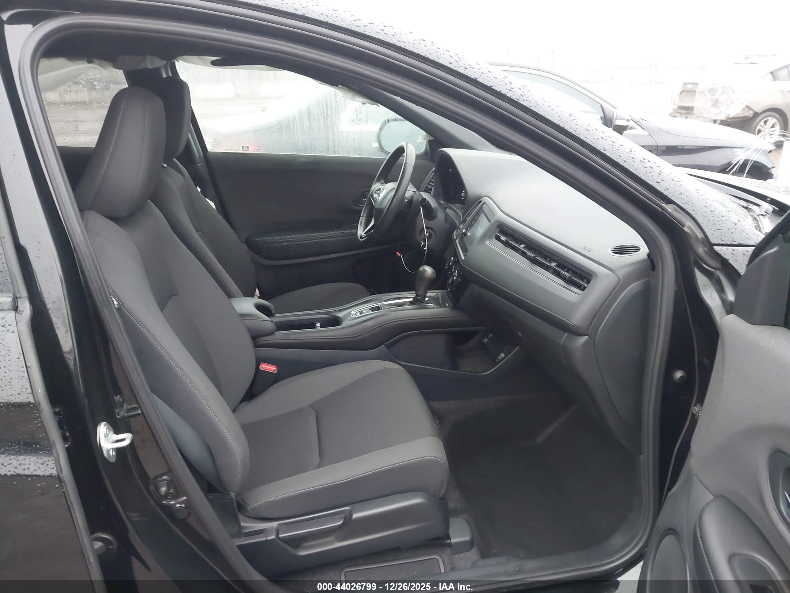 HONDA HR-V image 5