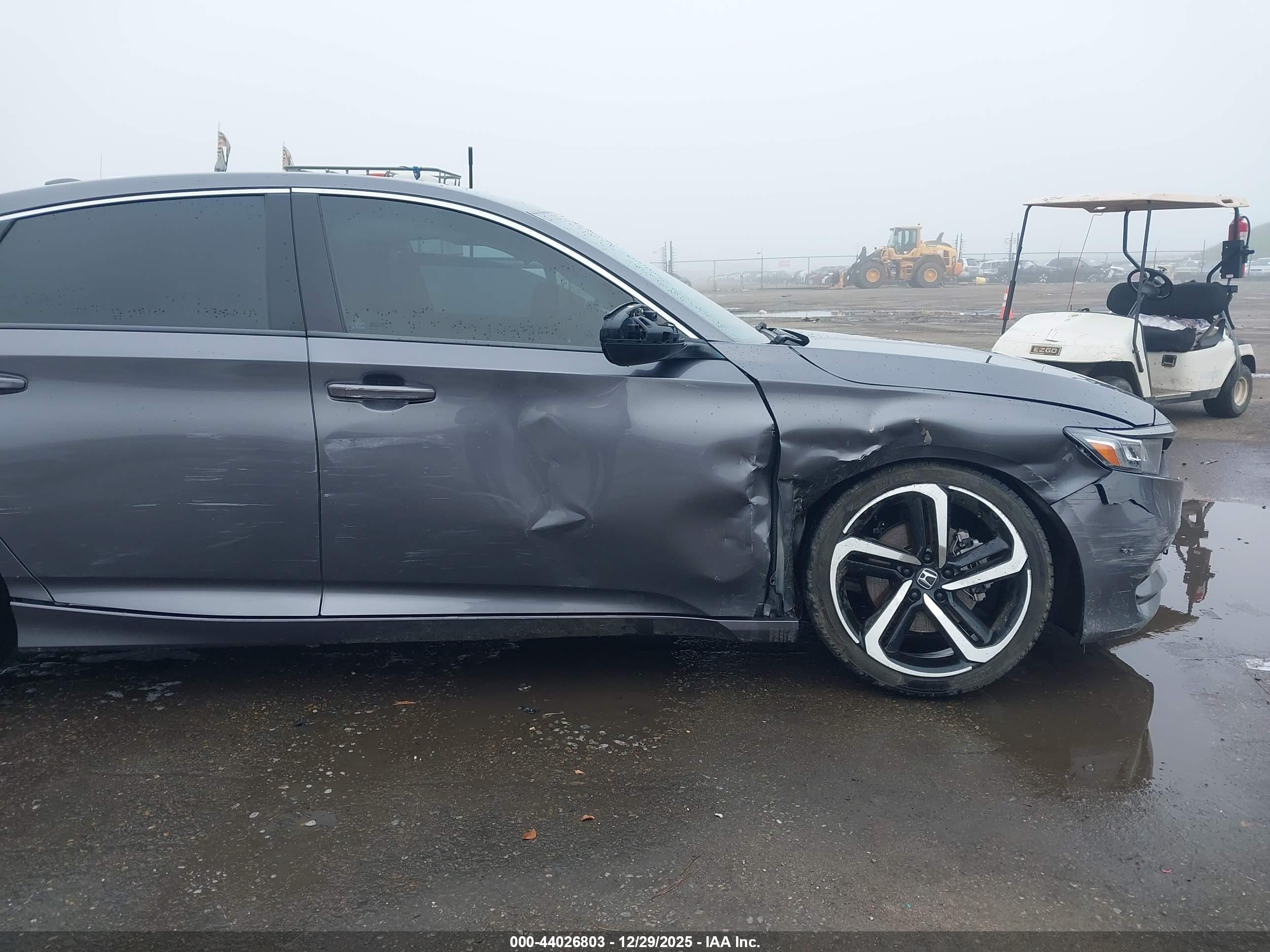 HONDA ACCORD image 6