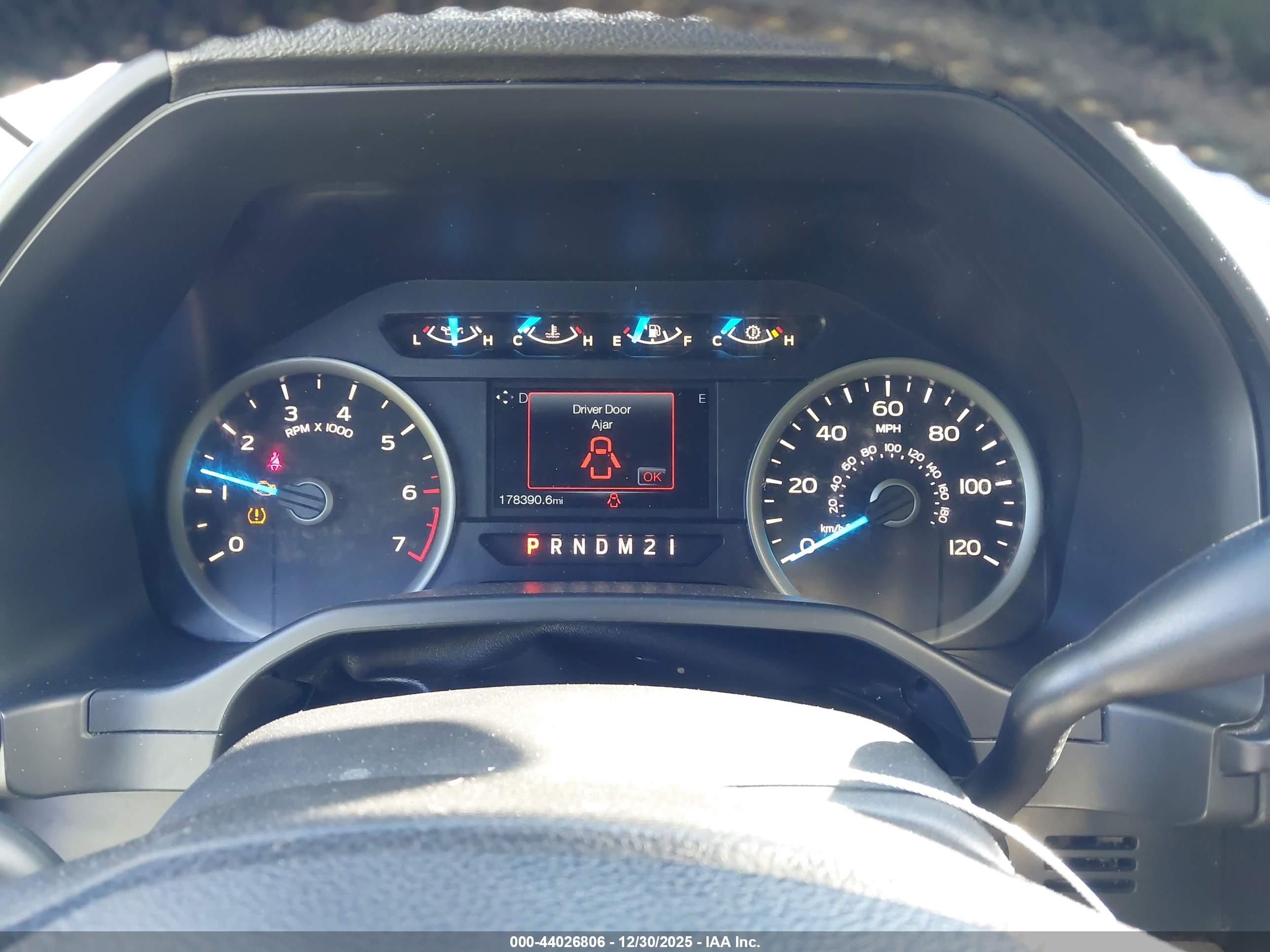 FORD F-150 image 7