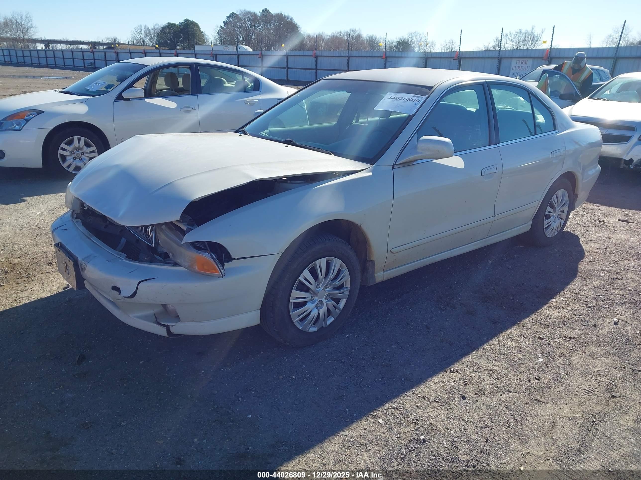 MITSUBISHI GALANT image 2