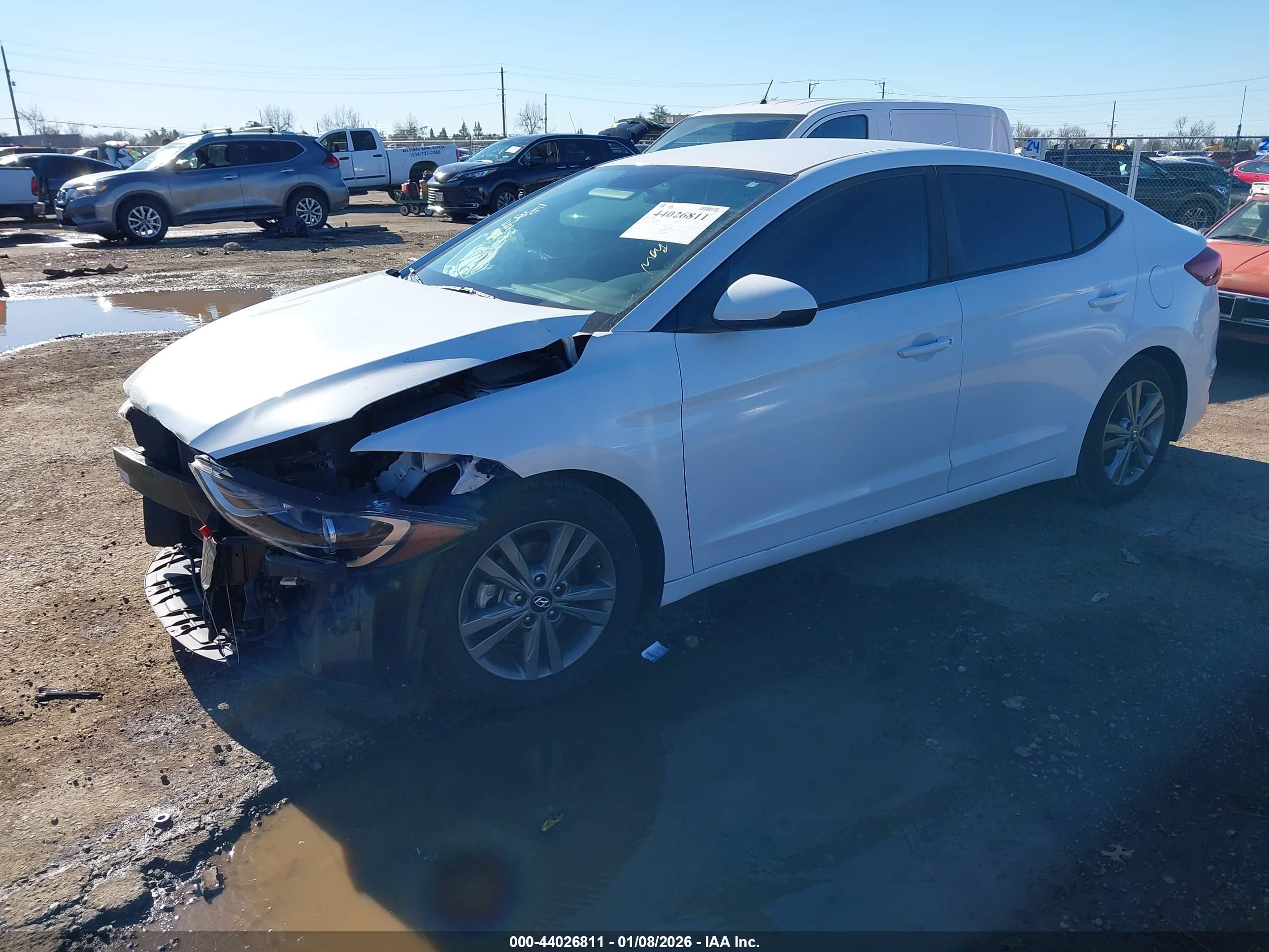 HYUNDAI ELANTRA image 2