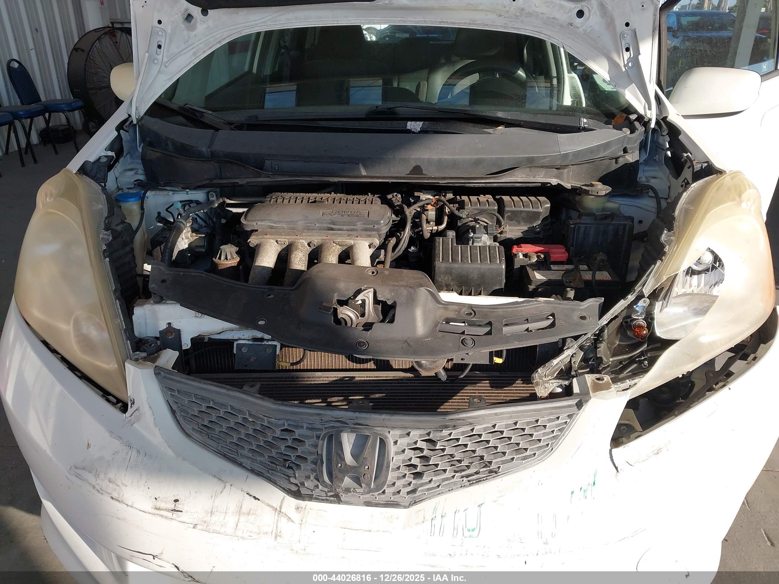 HONDA FIT image 10