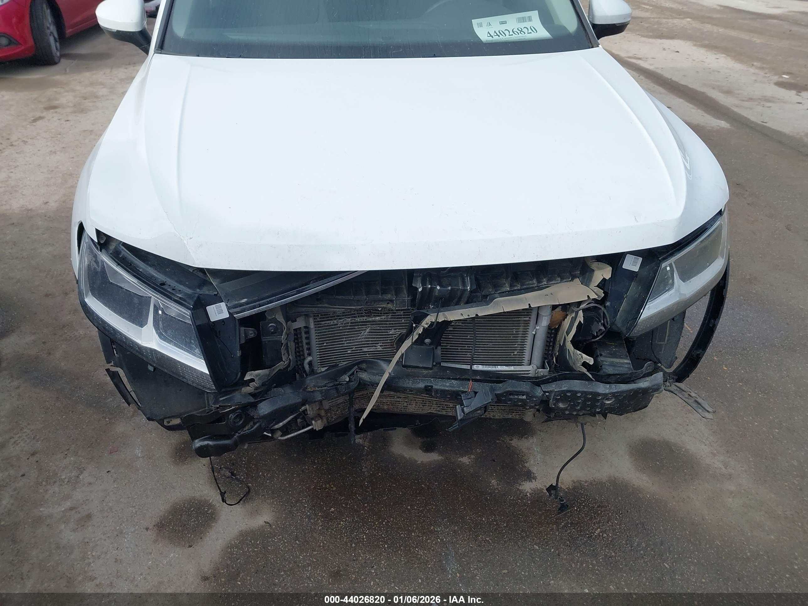VOLKSWAGEN TIGUAN image 6