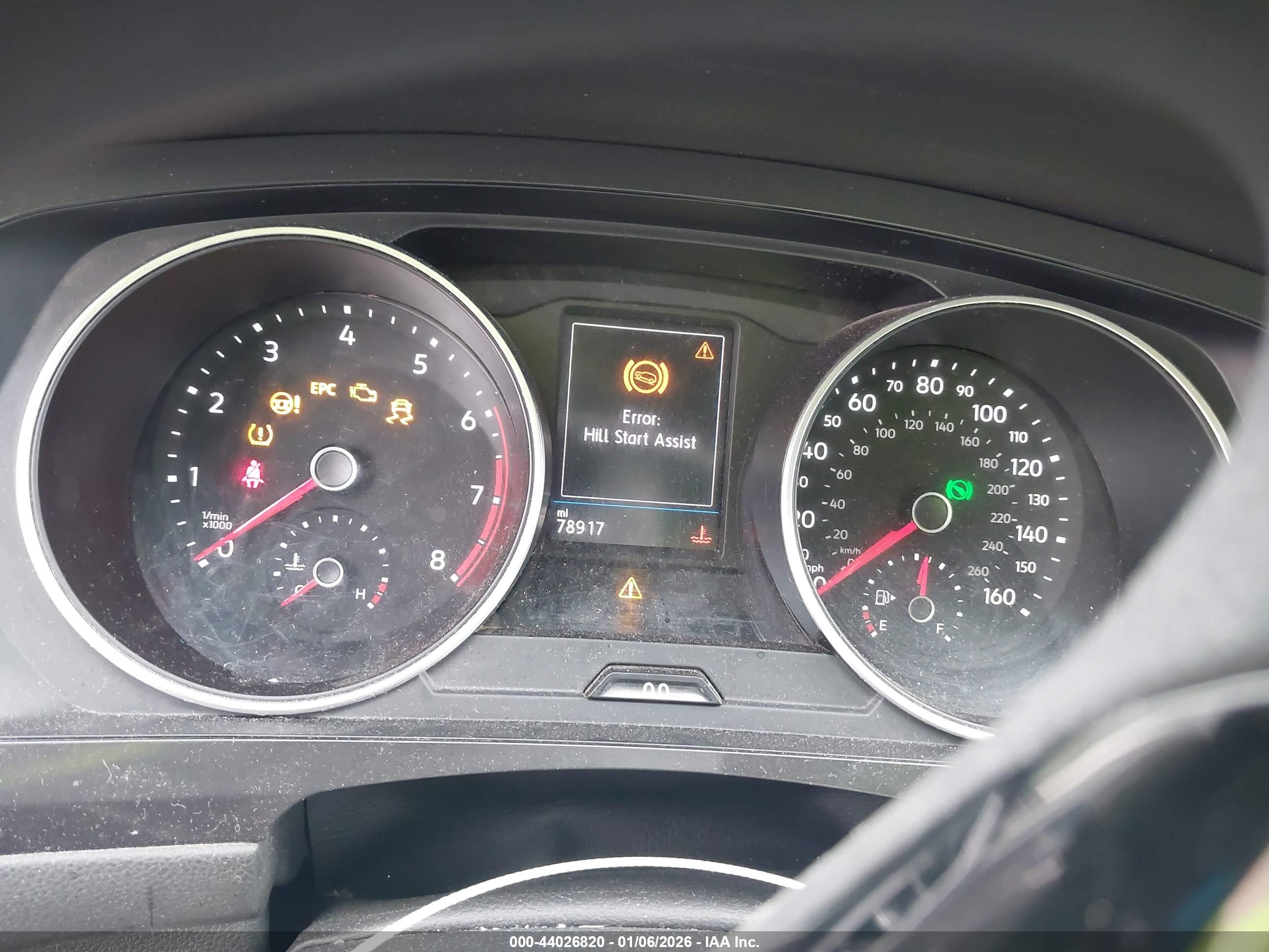 VOLKSWAGEN TIGUAN image 7