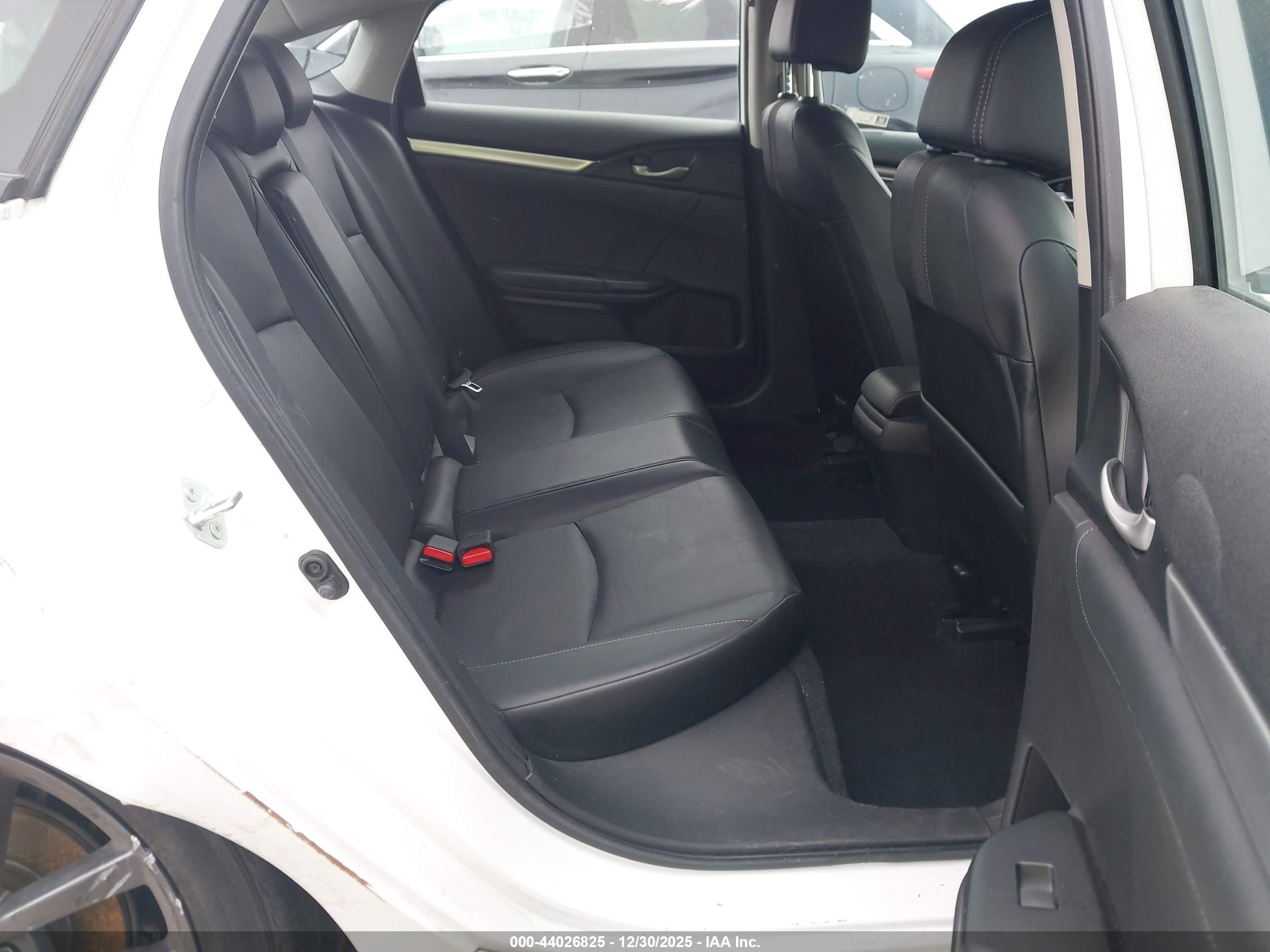 HONDA CIVIC image 8