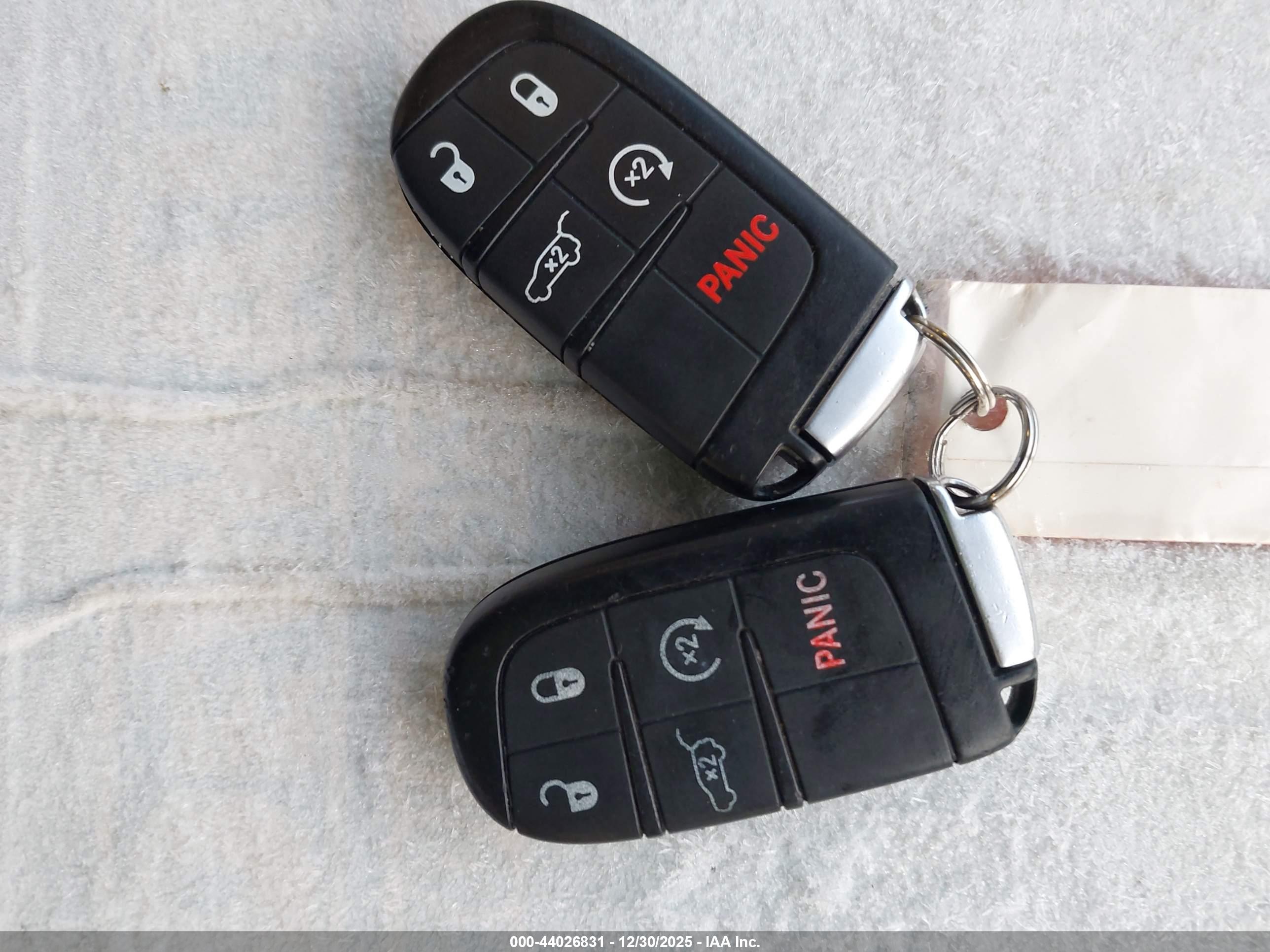 JEEP GRAND image 11