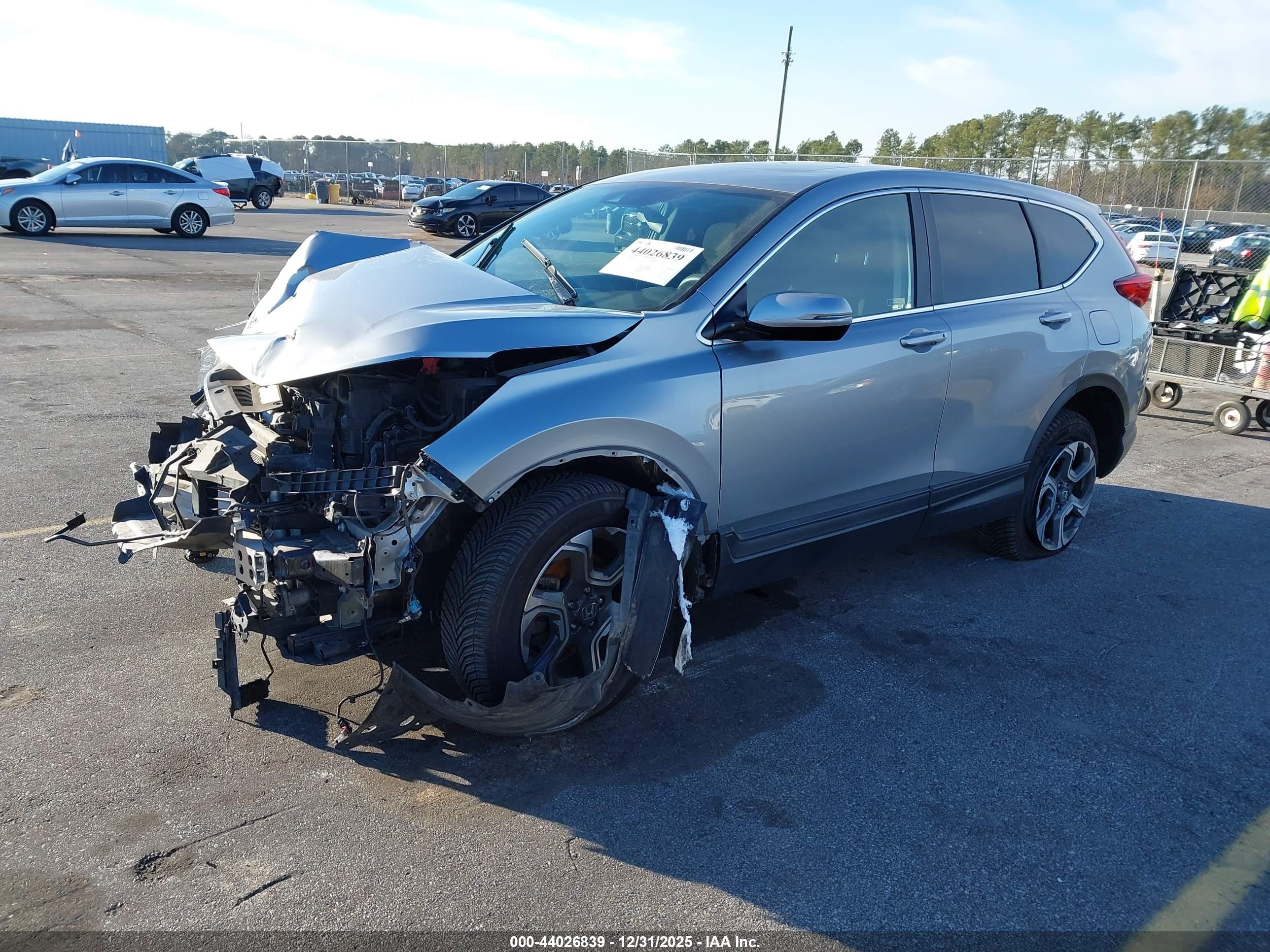 HONDA CR-V image 2