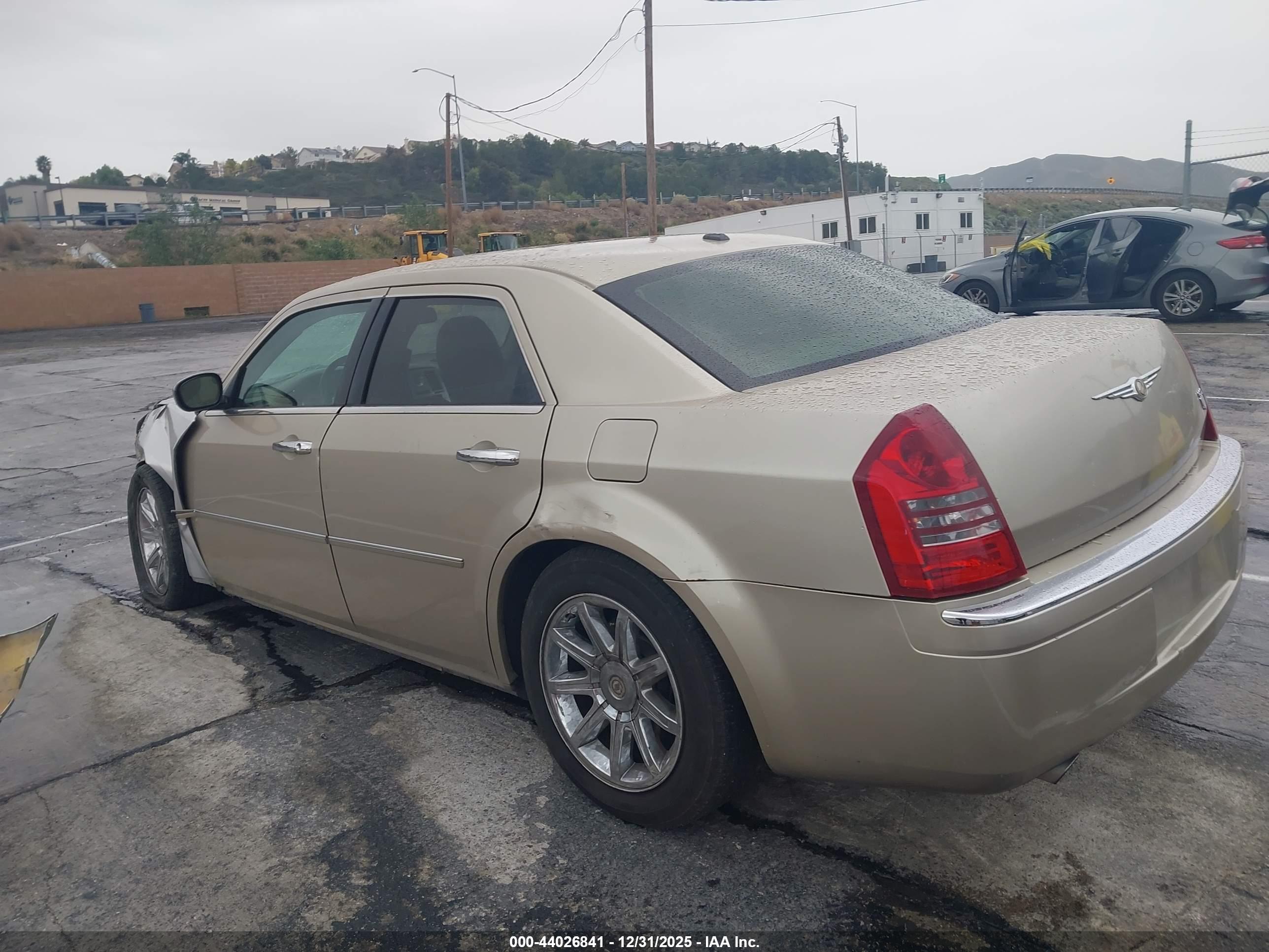 CHRYSLER 300C image 3
