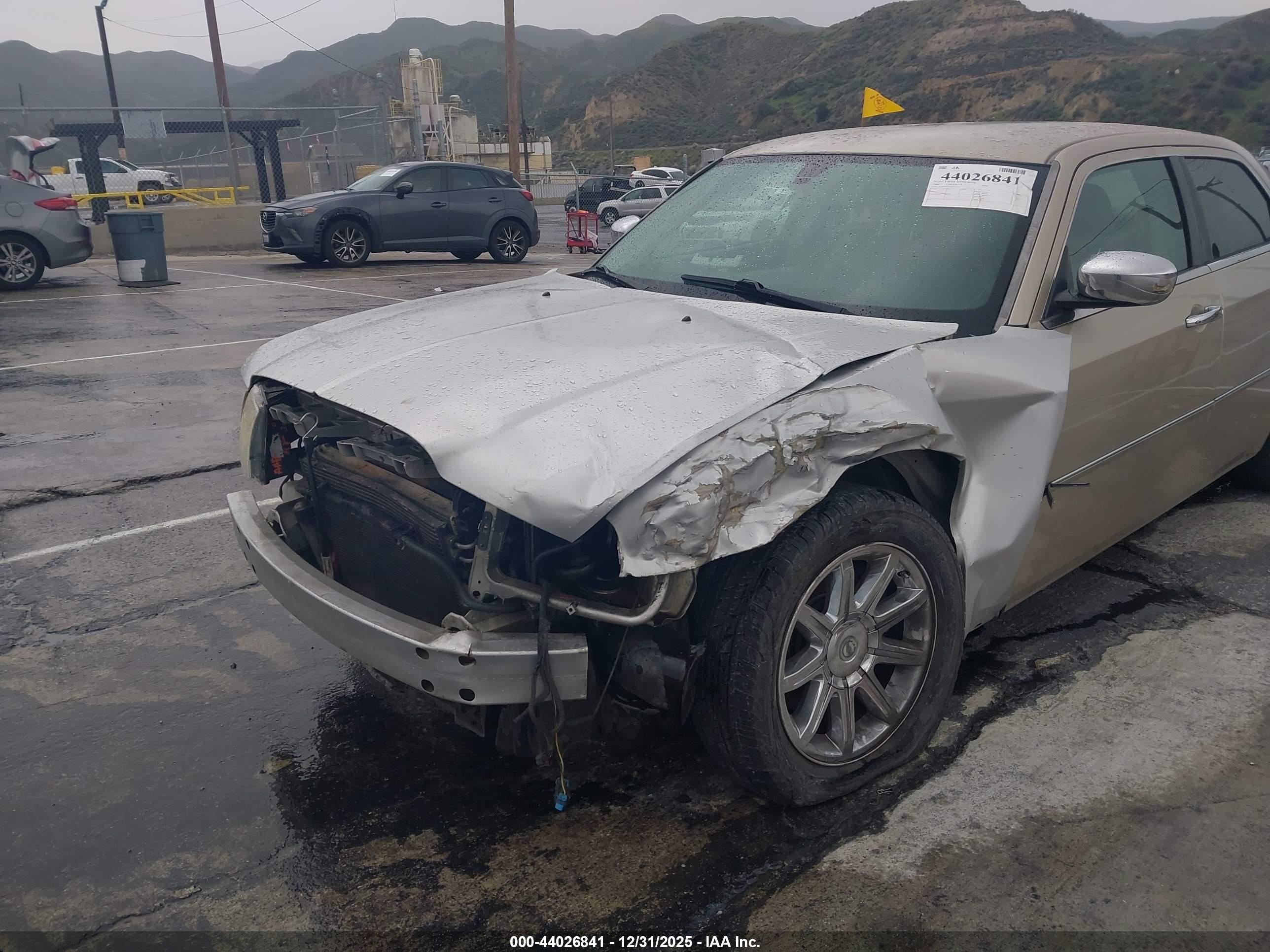CHRYSLER 300C image 6