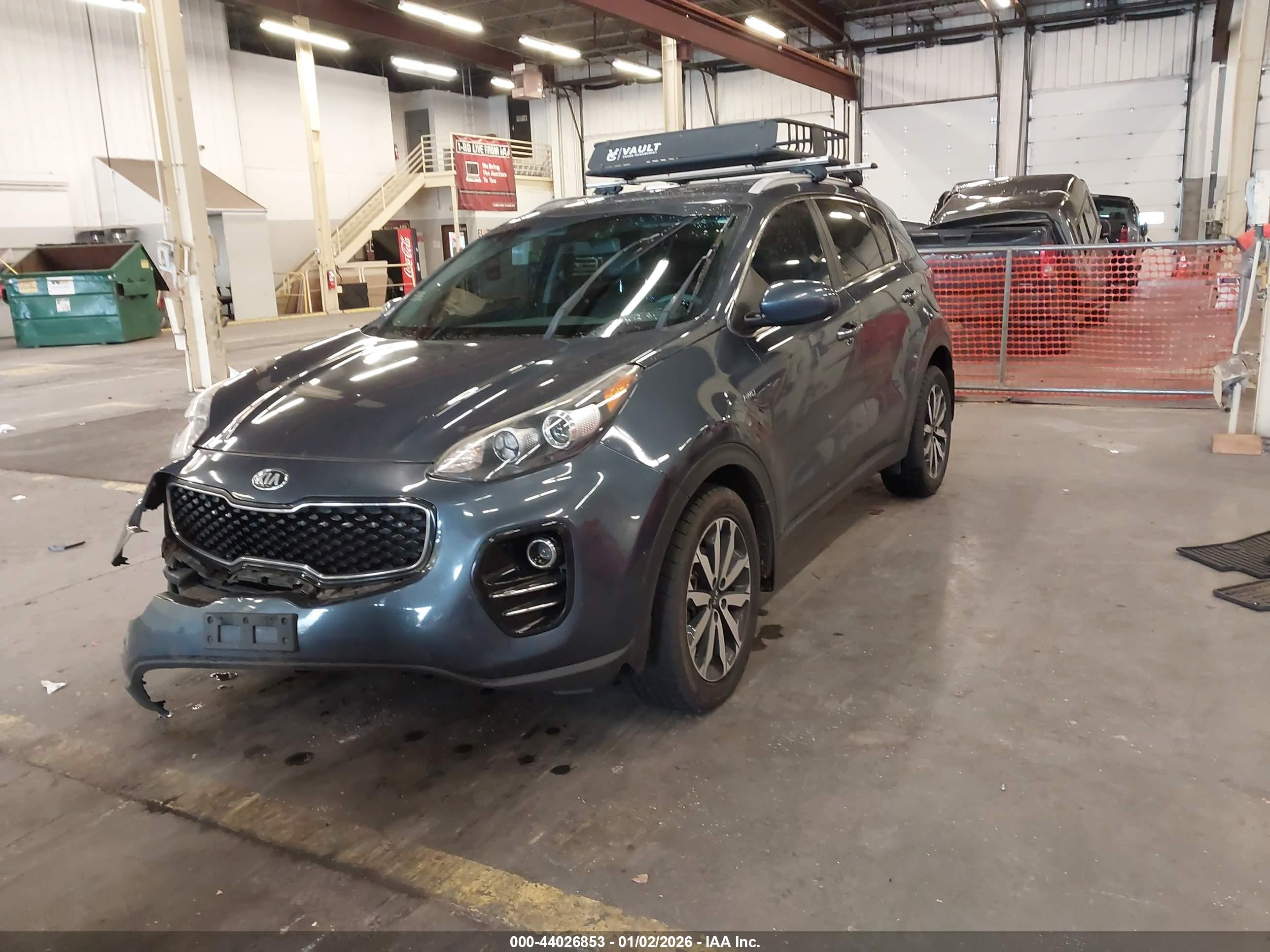 KIA SPORTAGE image 2