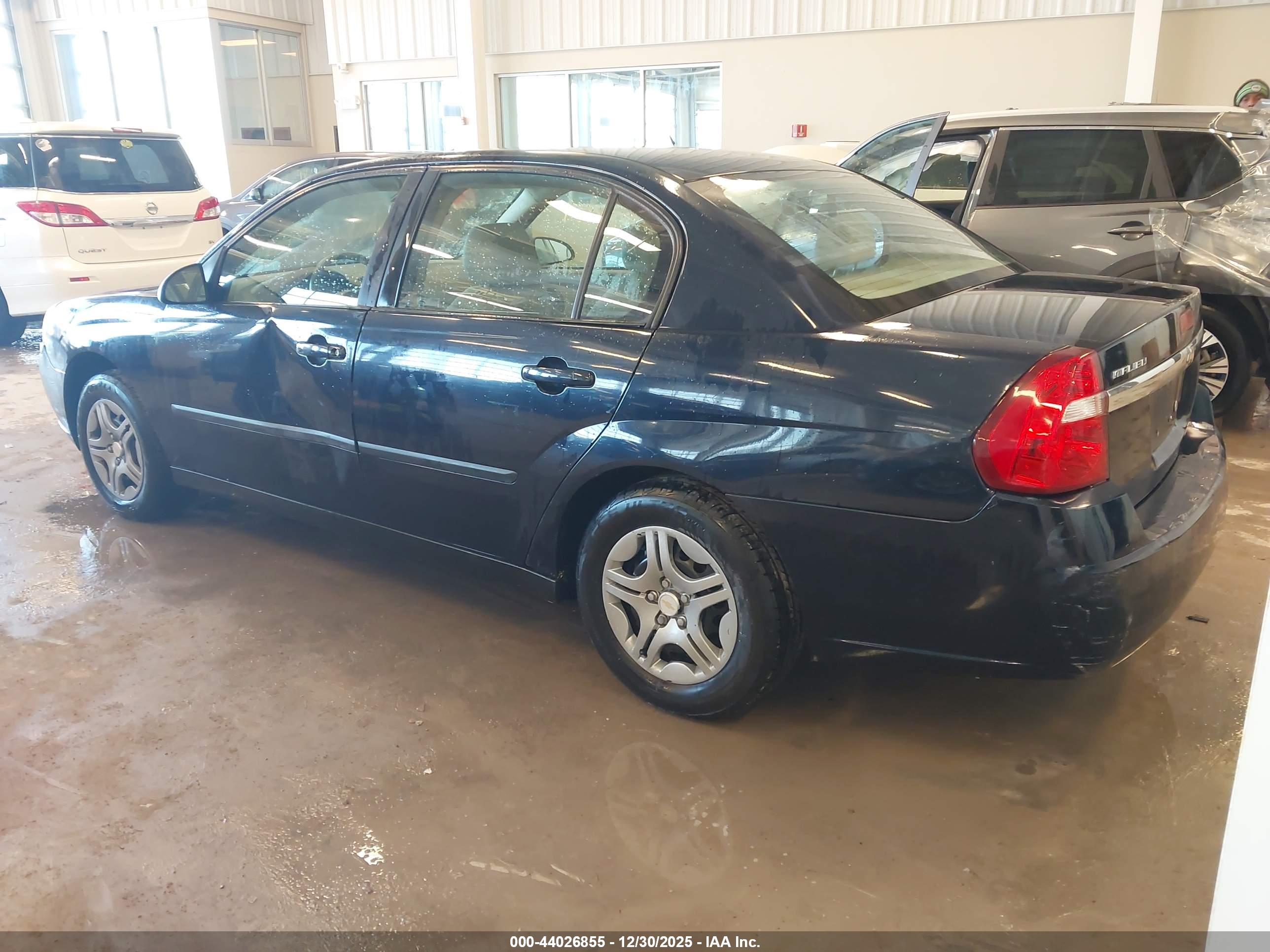 CHEVROLET MALIBU image 3