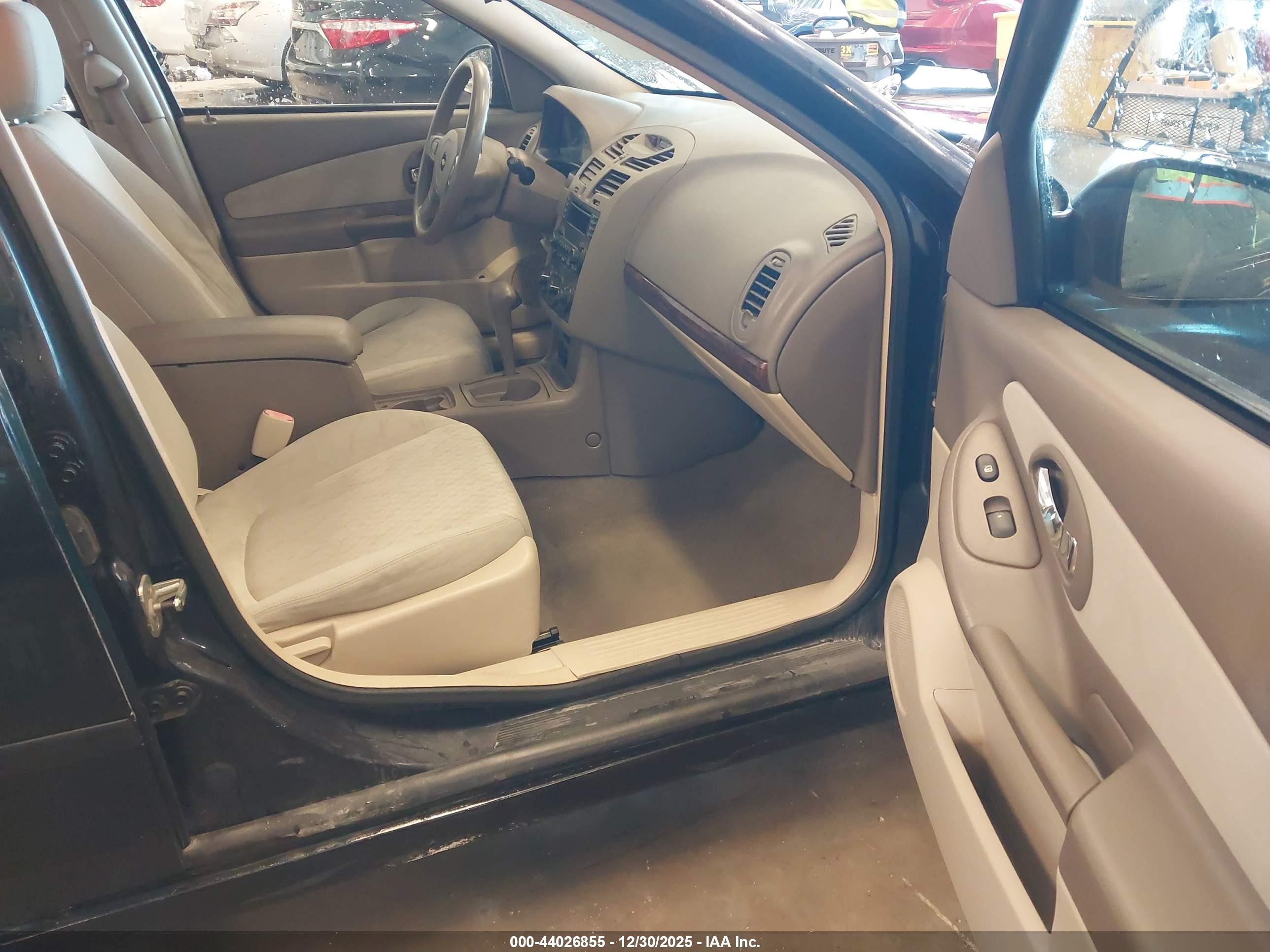 CHEVROLET MALIBU image 5