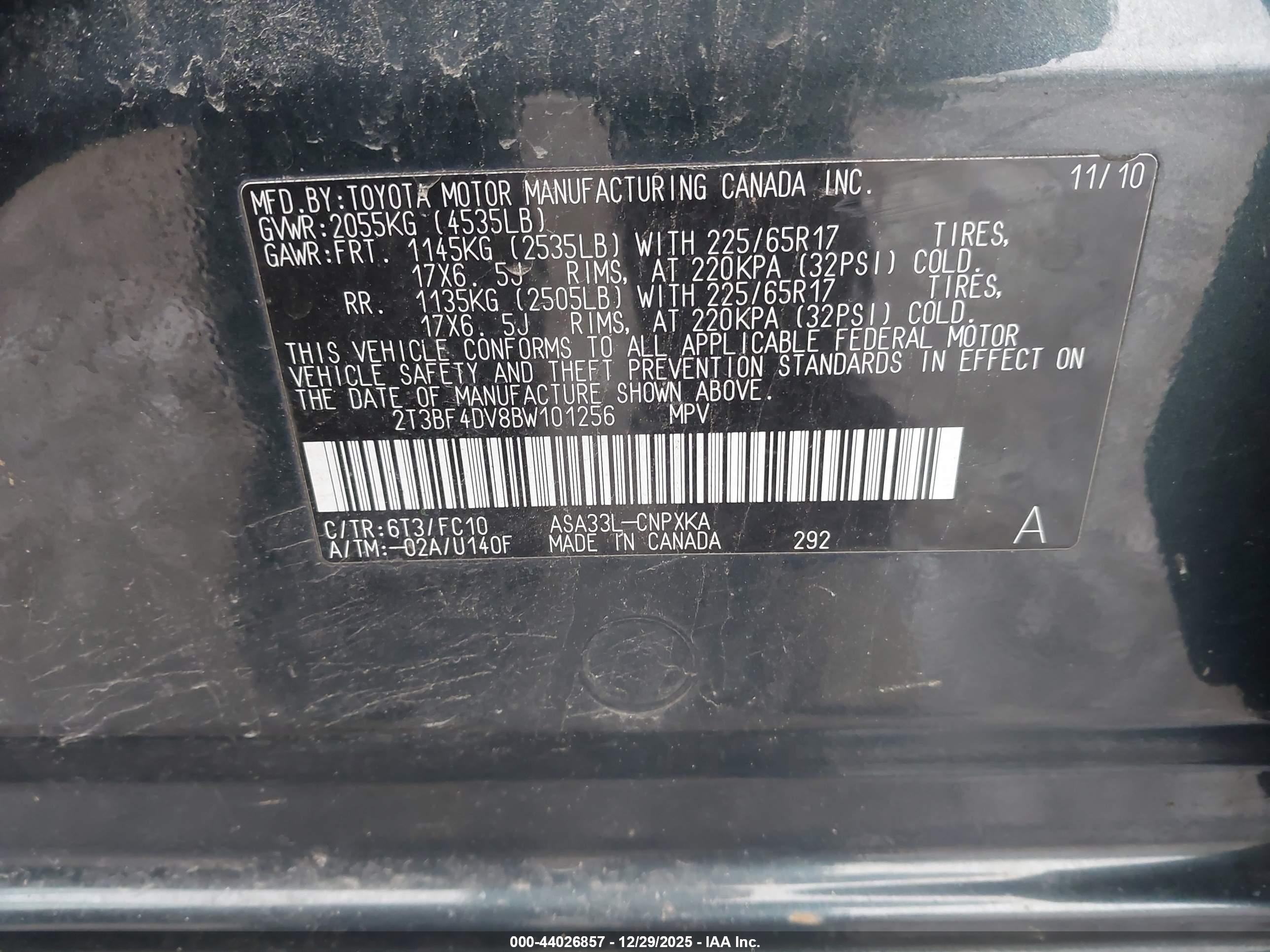 TOYOTA RAV4 image 9