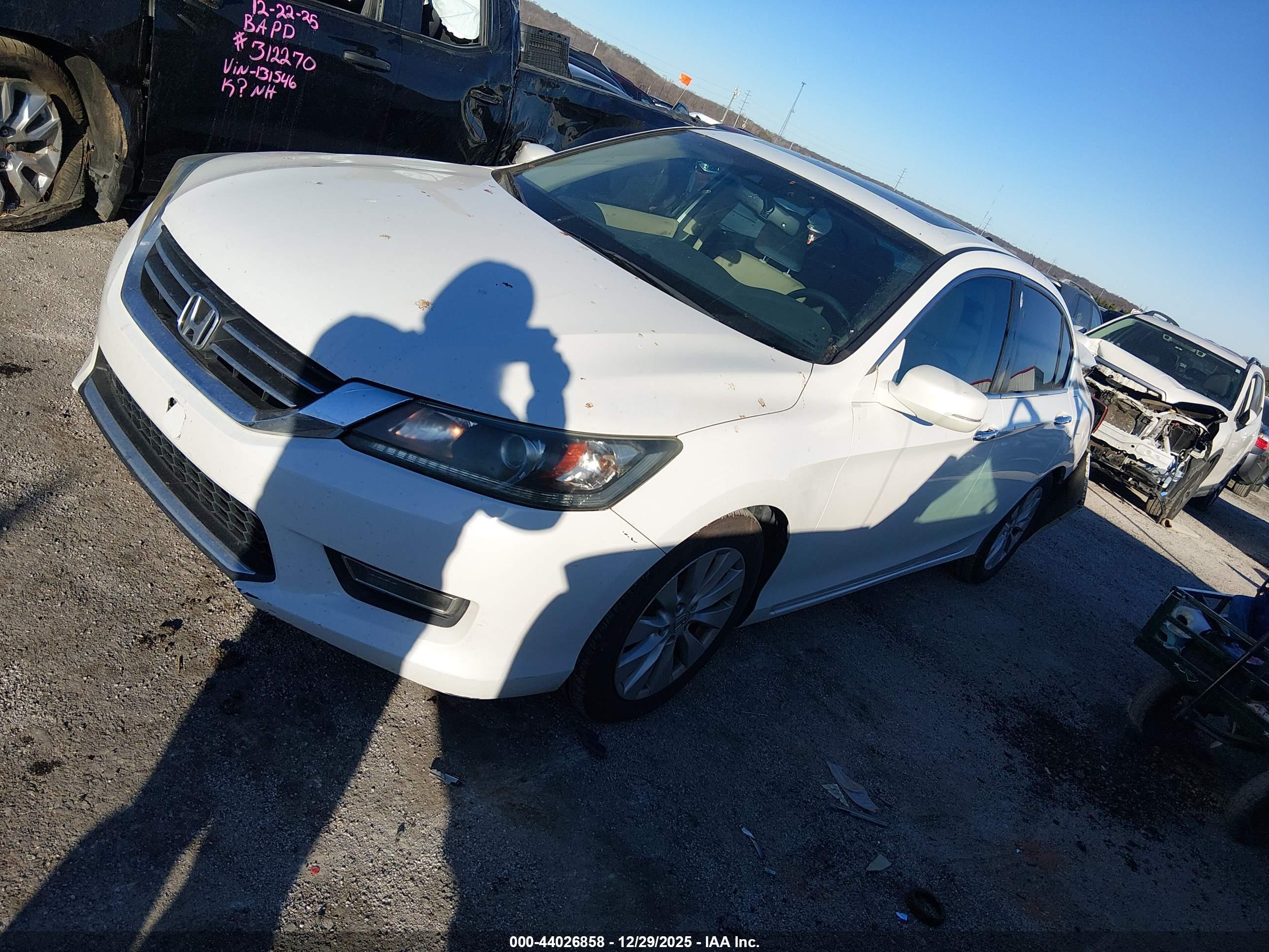 HONDA ACCORD image 2
