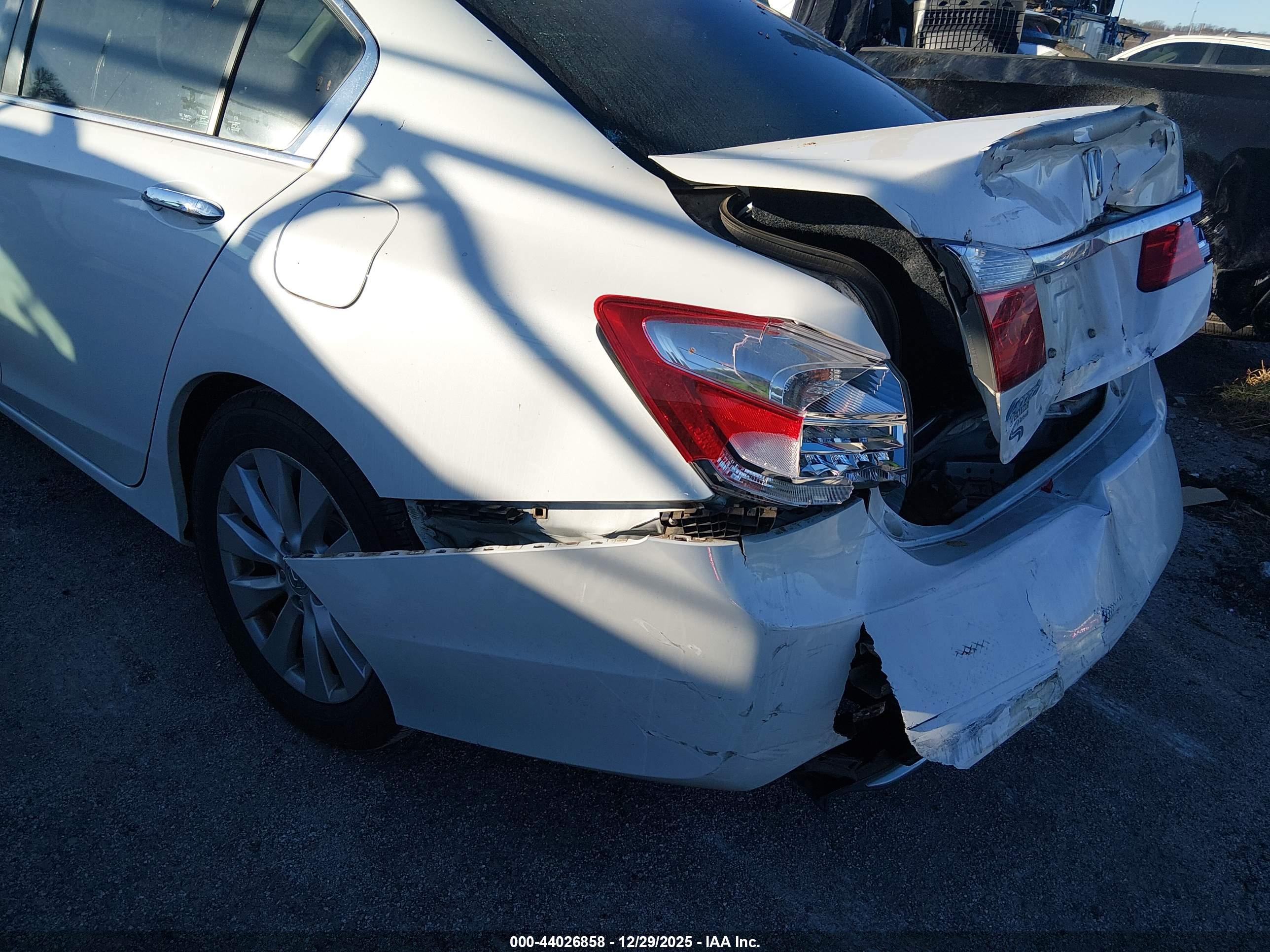 HONDA ACCORD image 6