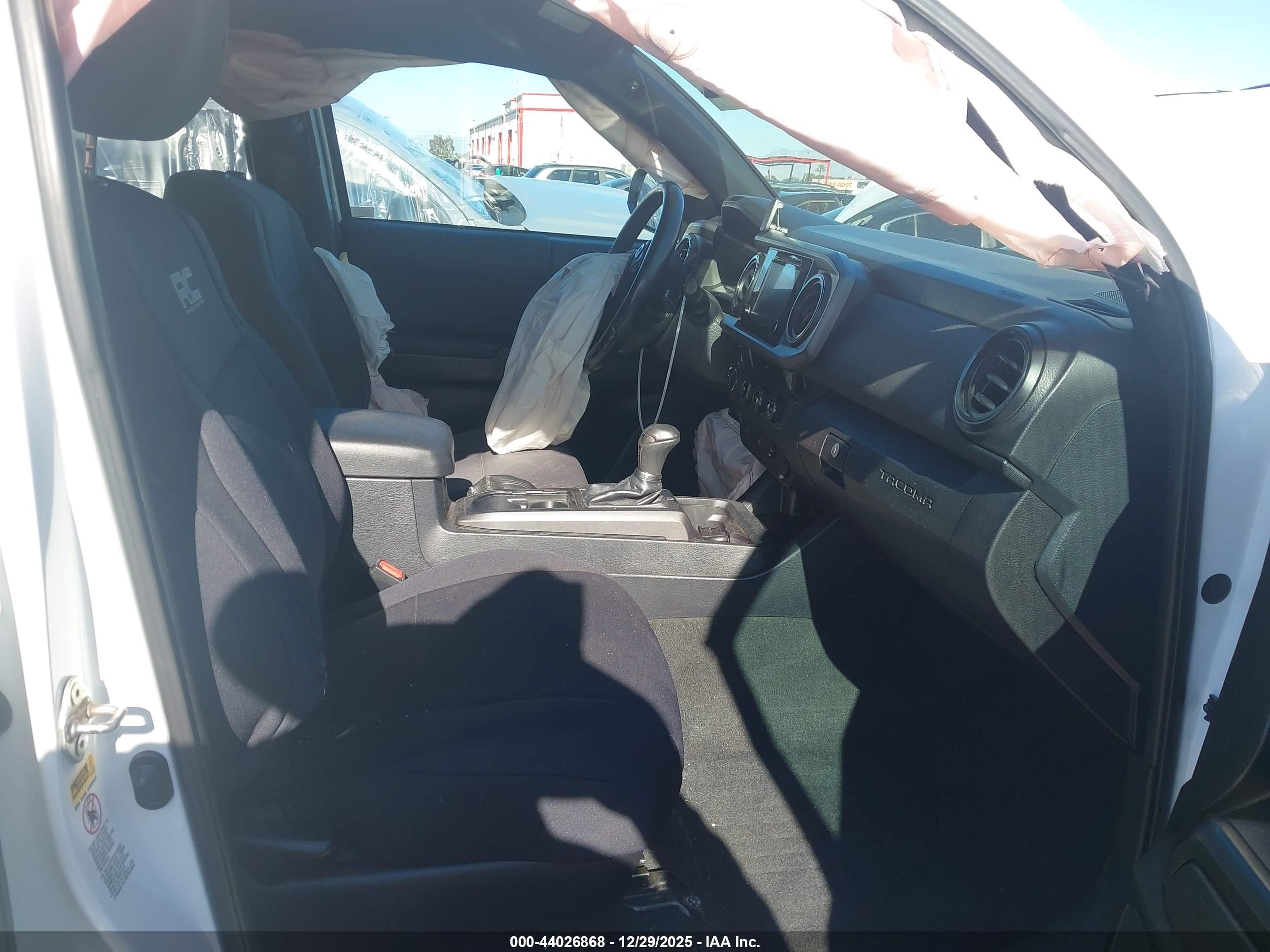 TOYOTA TACOMA image 5