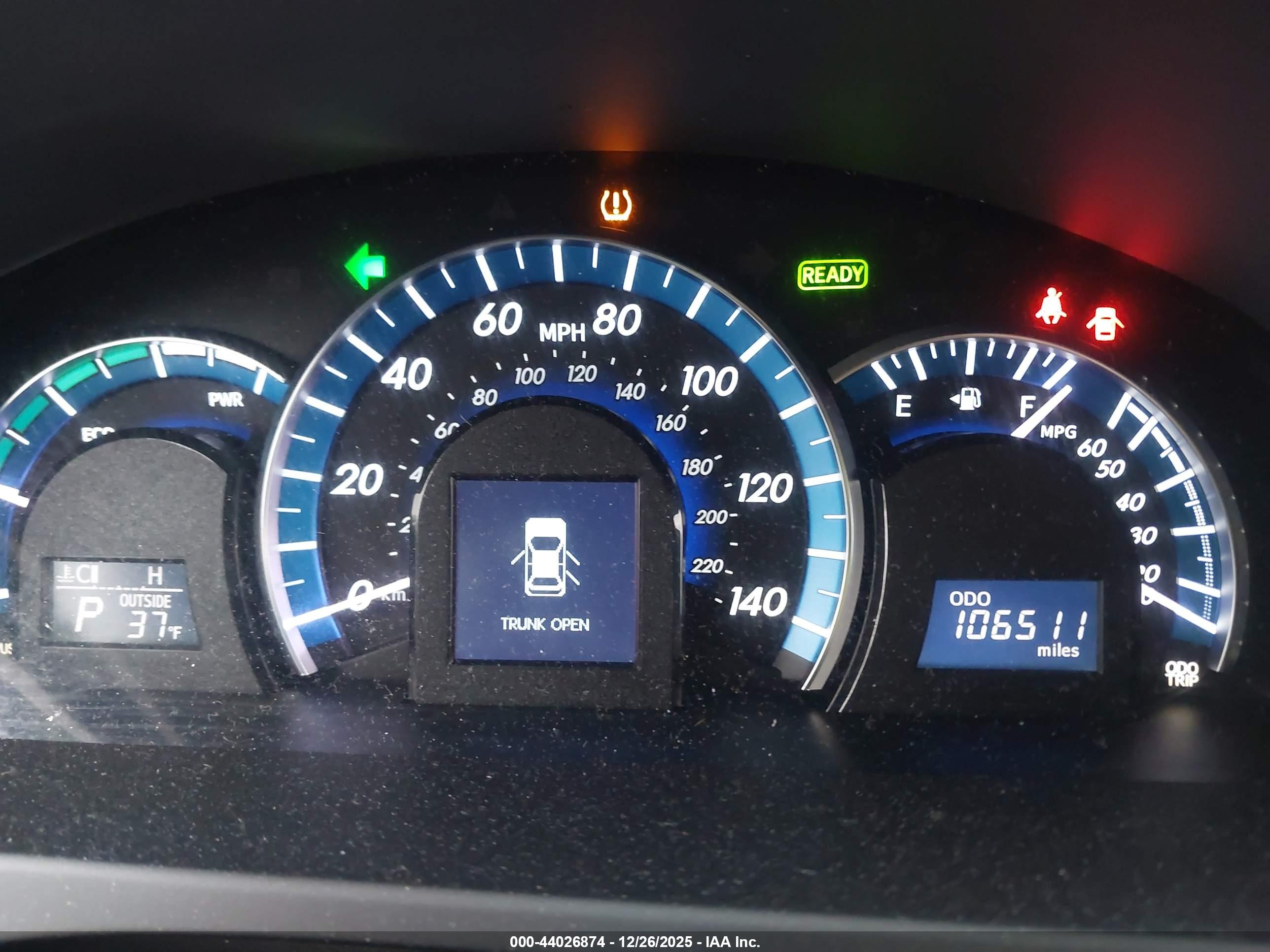 TOYOTA CAMRY image 7