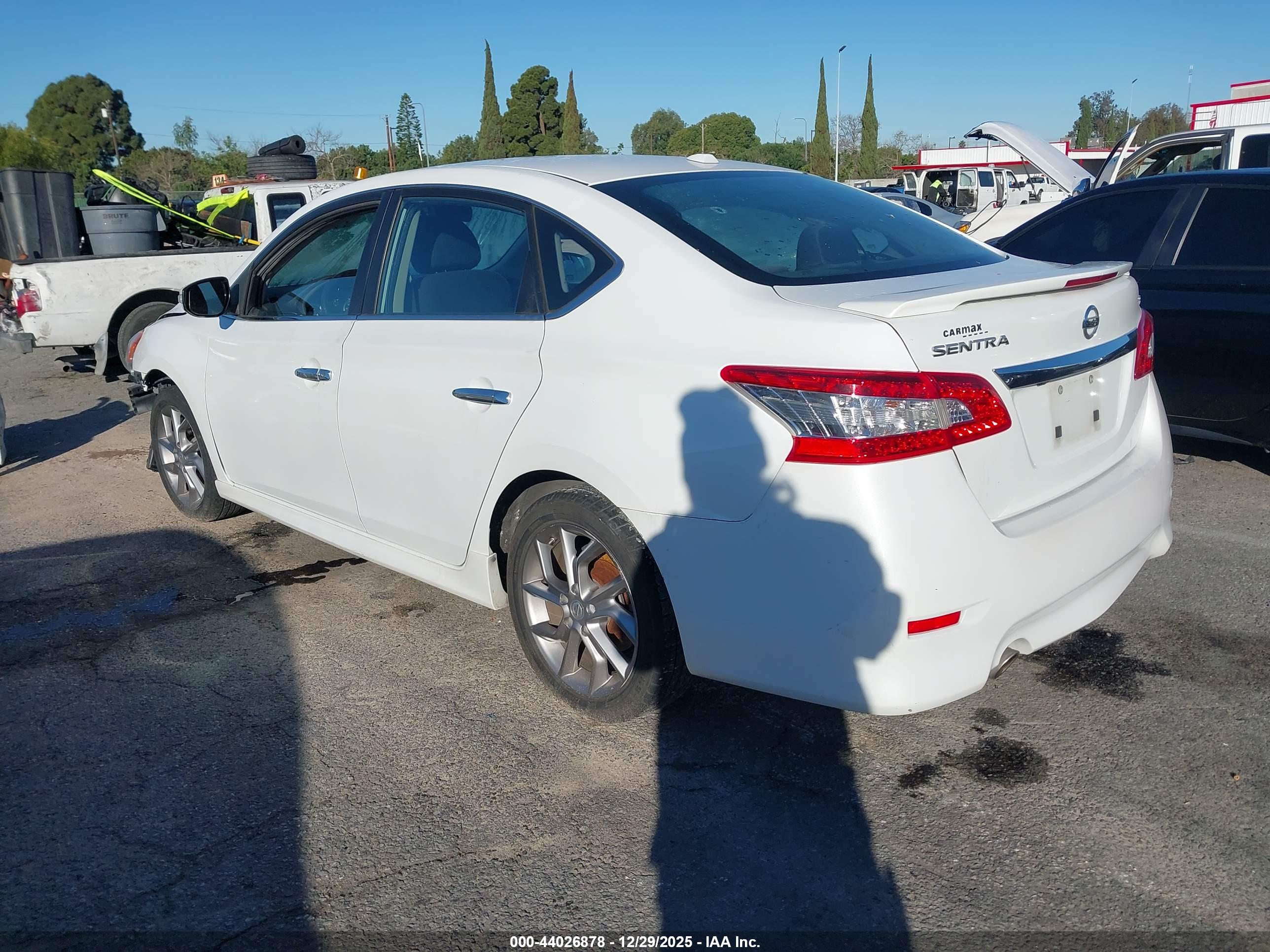 NISSAN SENTRA image 3