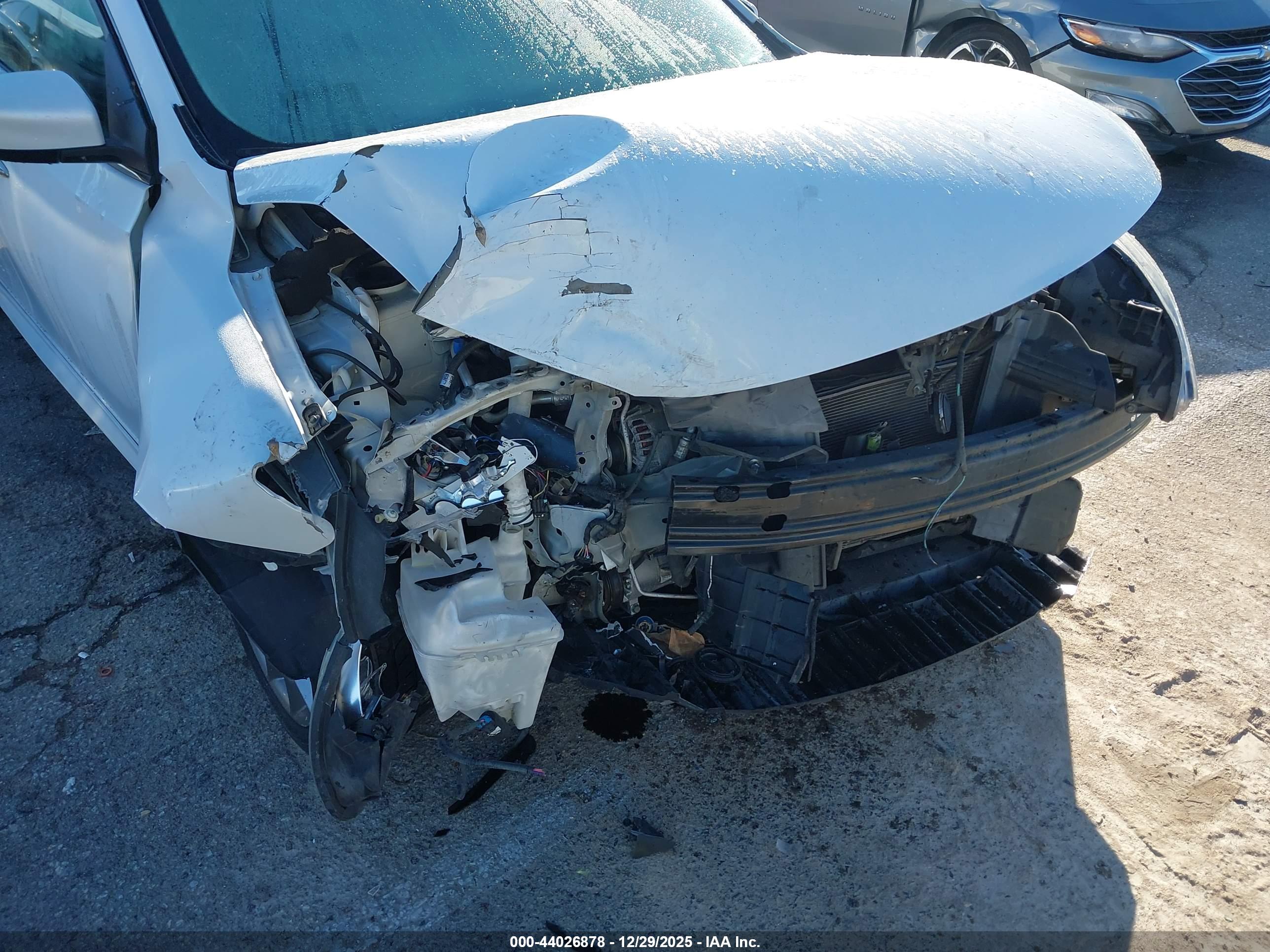 NISSAN SENTRA image 6