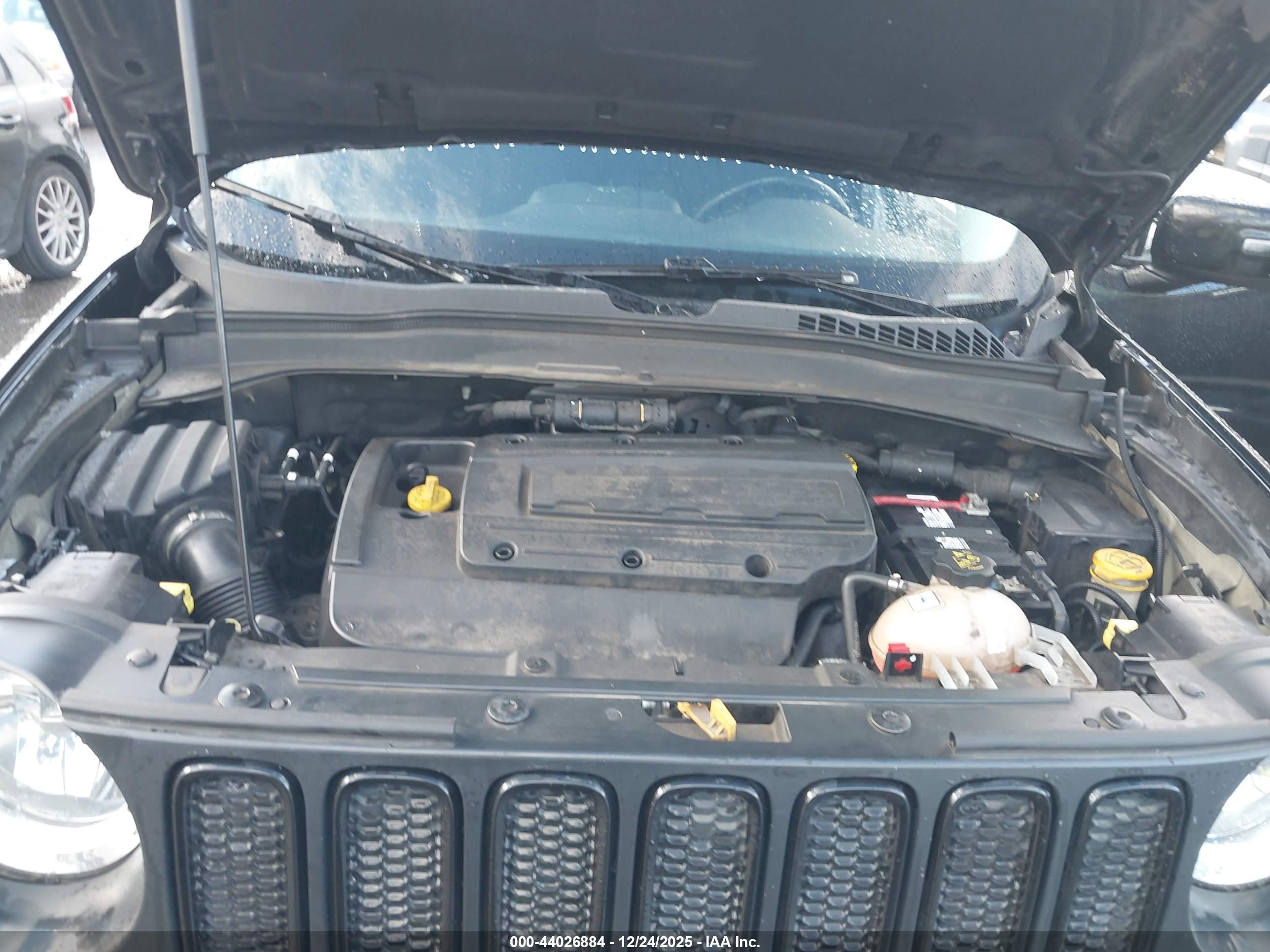 JEEP RENEGADE image 10