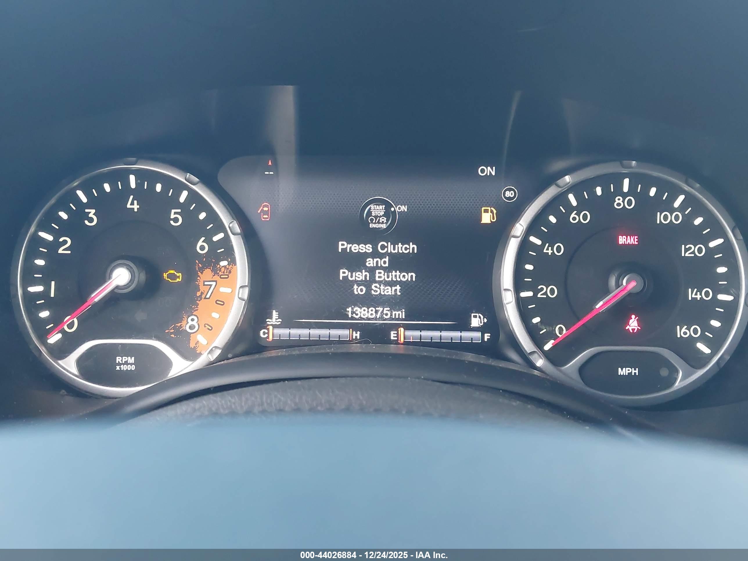 JEEP RENEGADE image 7