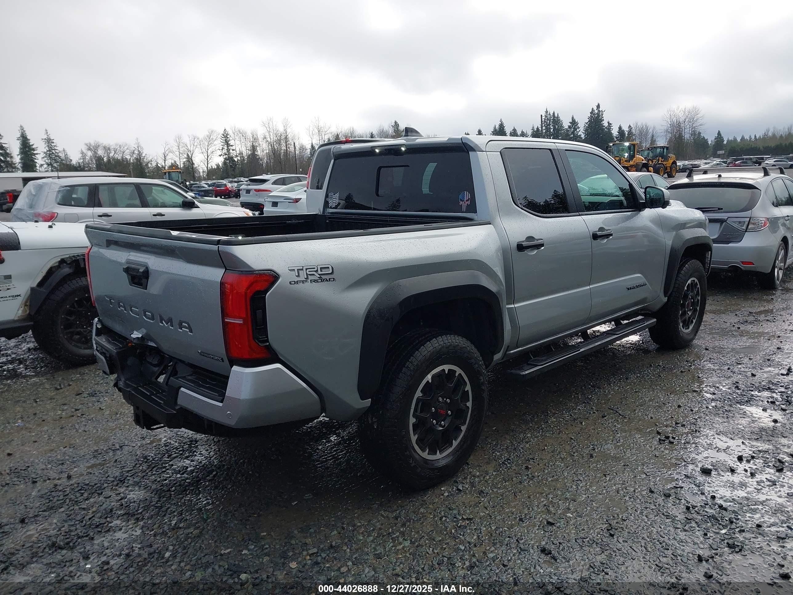 TOYOTA TACOMA image 4