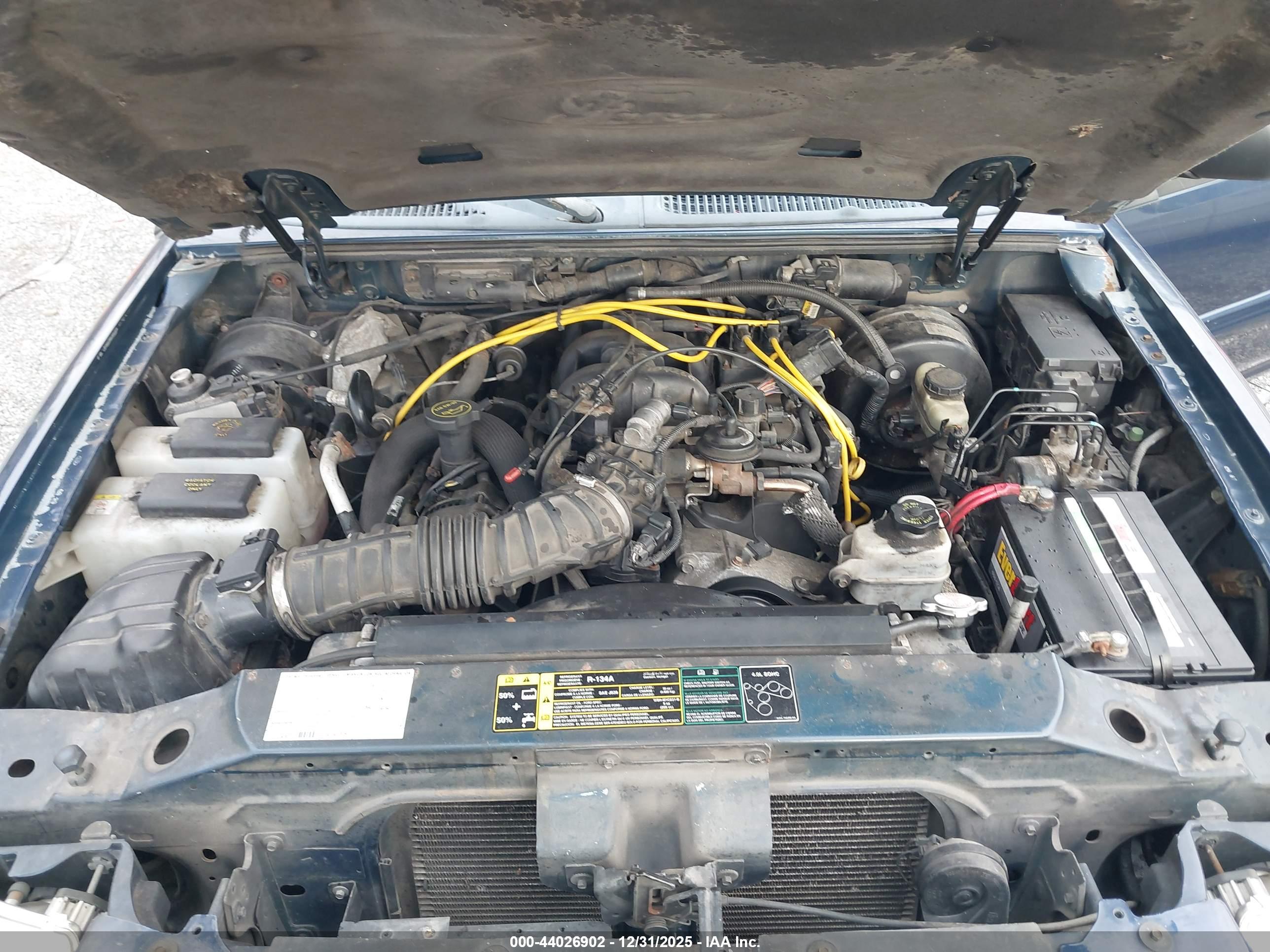 FORD EXPLORER image 10