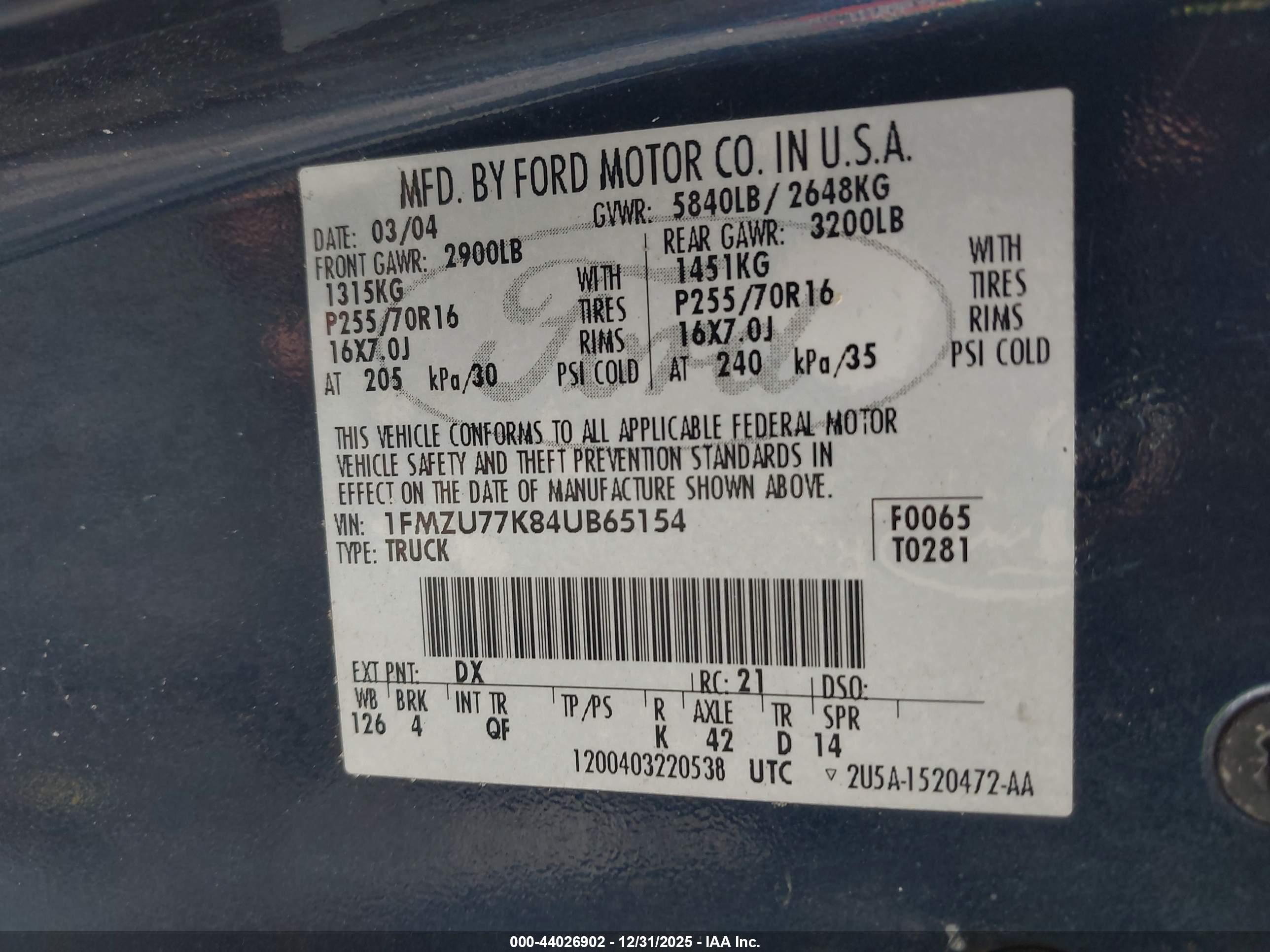 FORD EXPLORER image 9