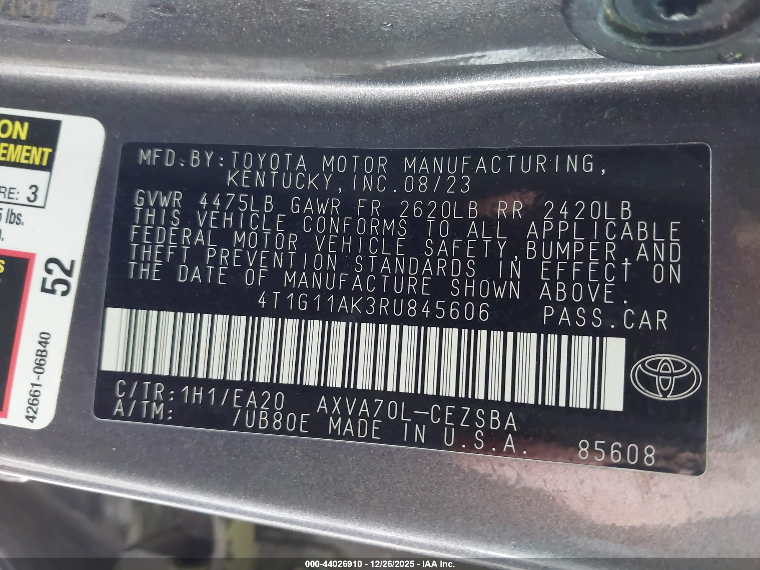 TOYOTA CAMRY image 9