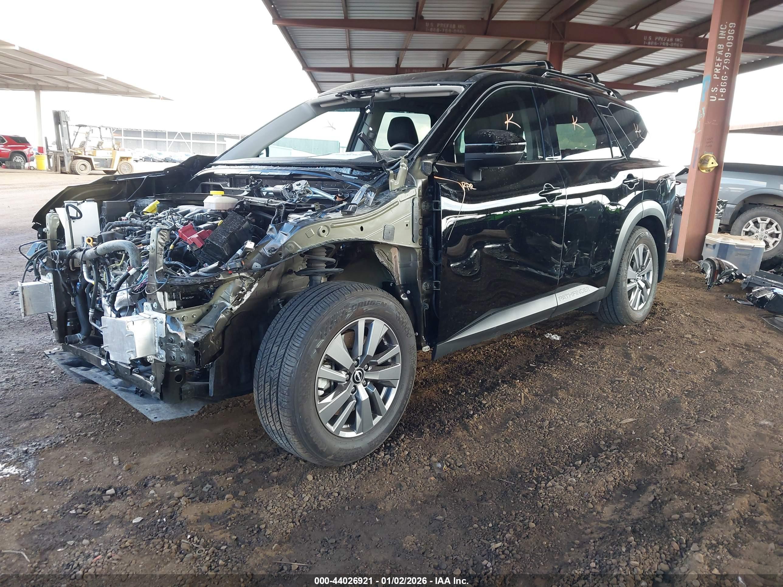NISSAN PATHFINDER image 2
