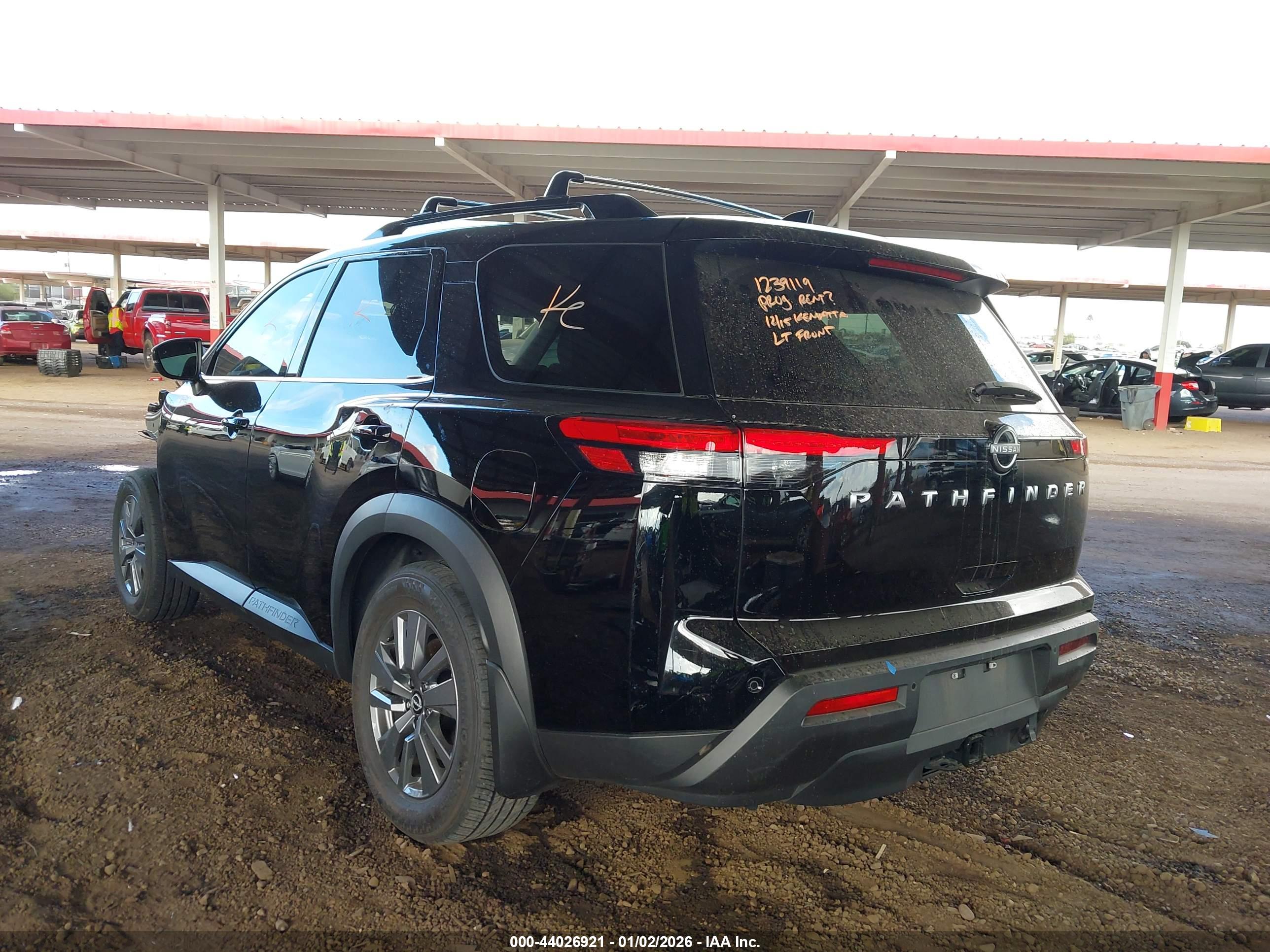 NISSAN PATHFINDER image 3