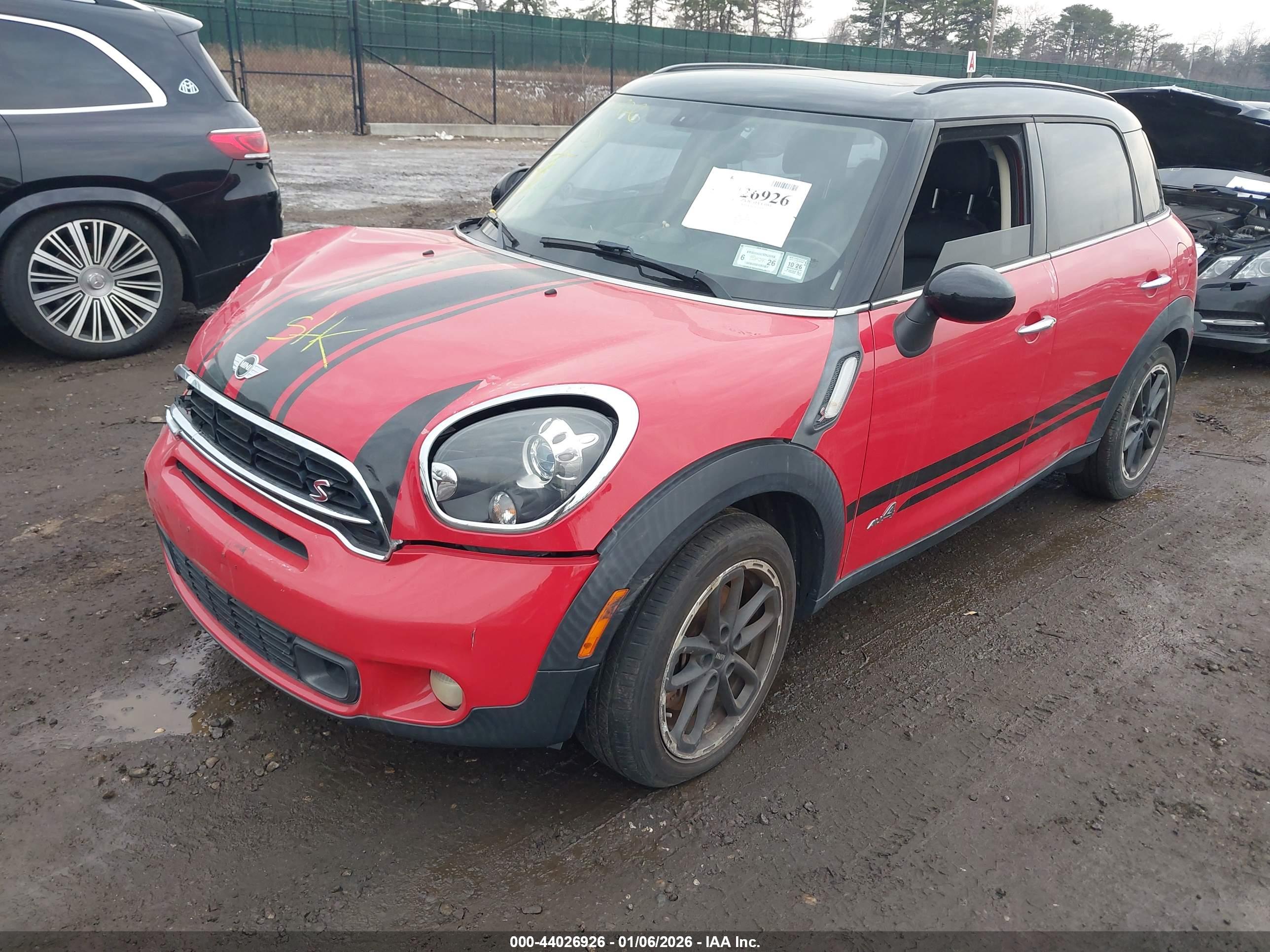 MINI COOPER image 2