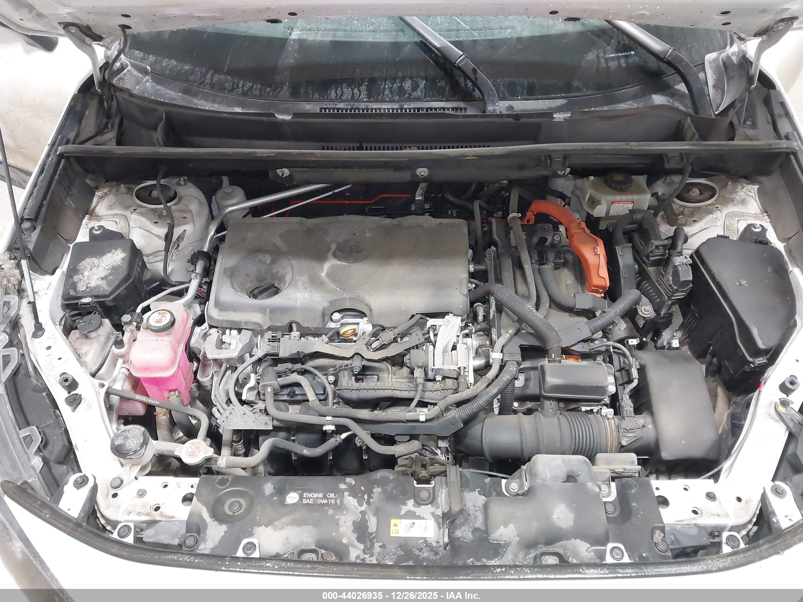 TOYOTA RAV4 image 10