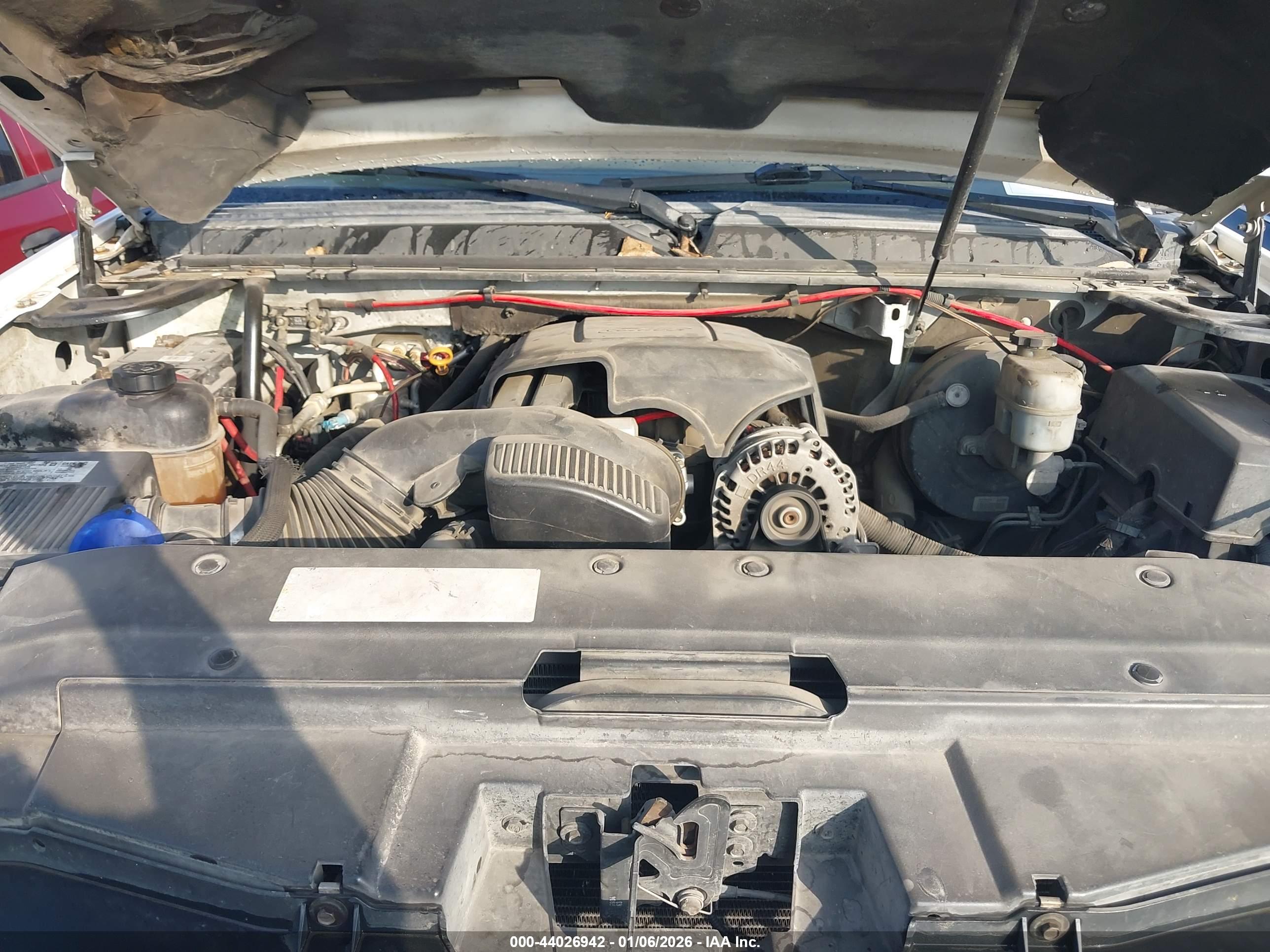 CHEVROLET TAHOE image 10