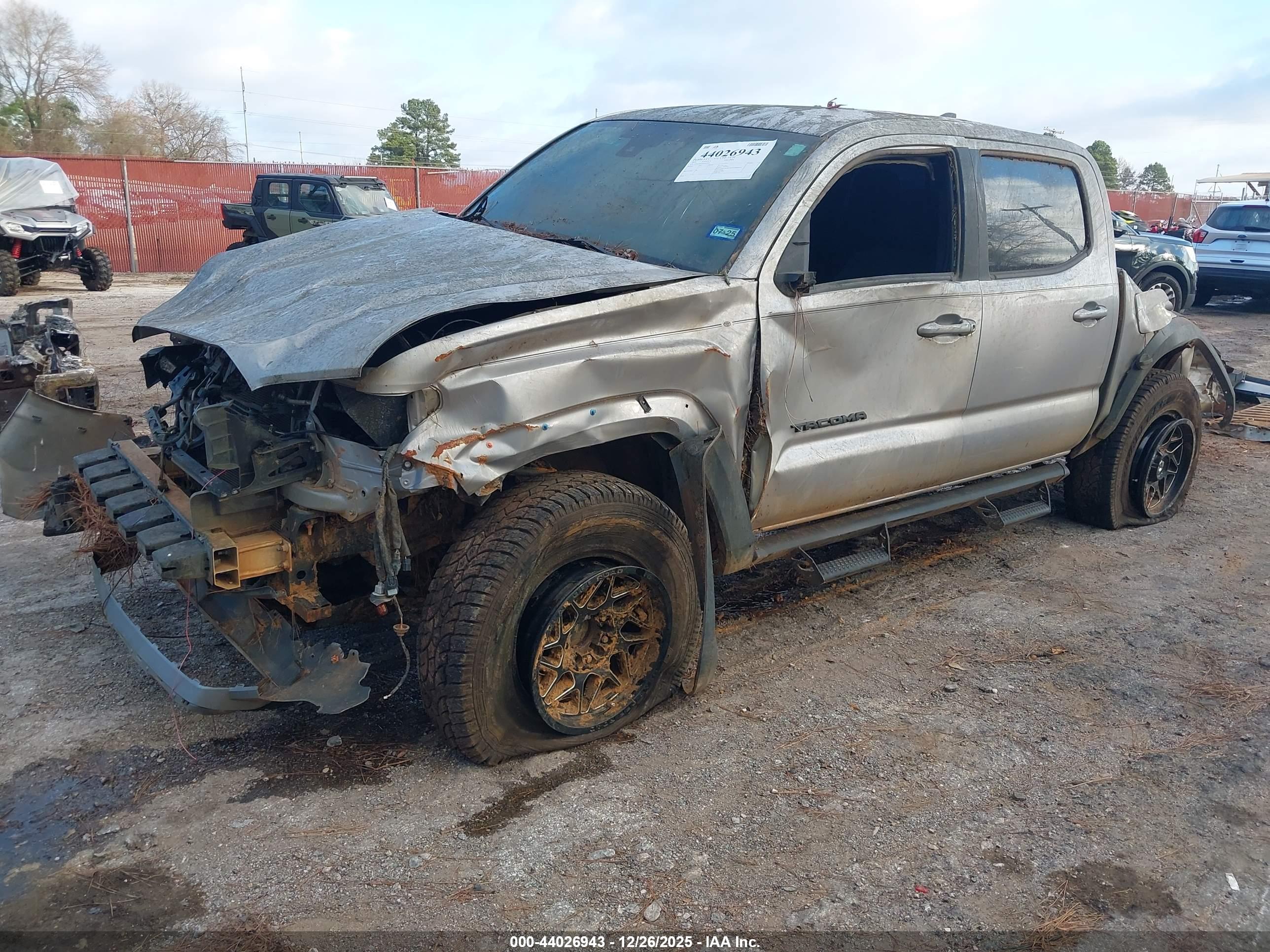 TOYOTA TACOMA image 2