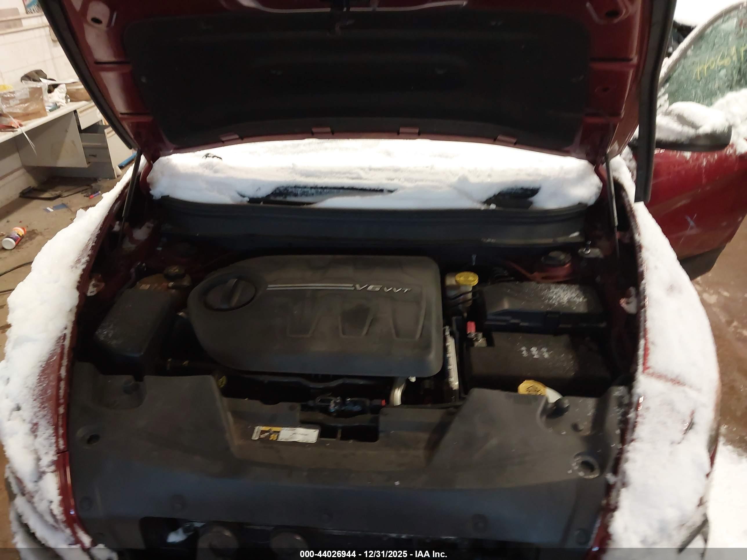 JEEP CHEROKEE image 10