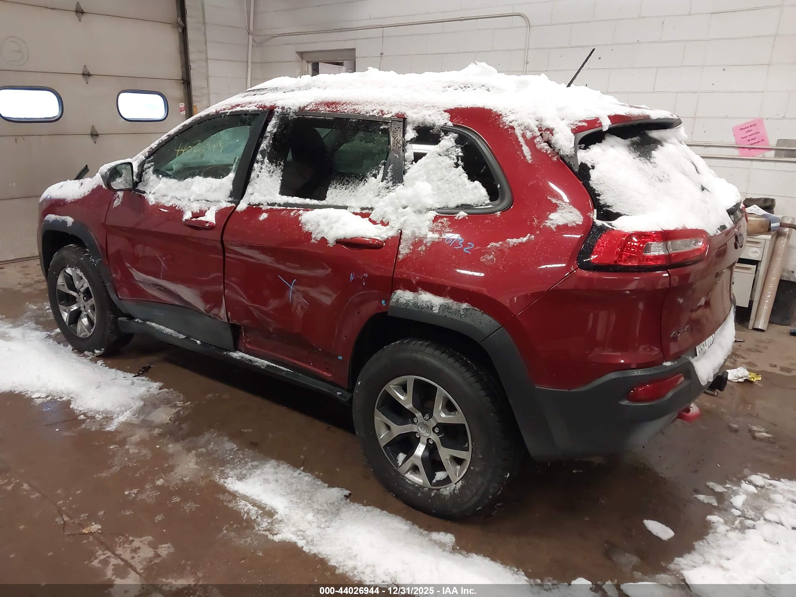 JEEP CHEROKEE image 3