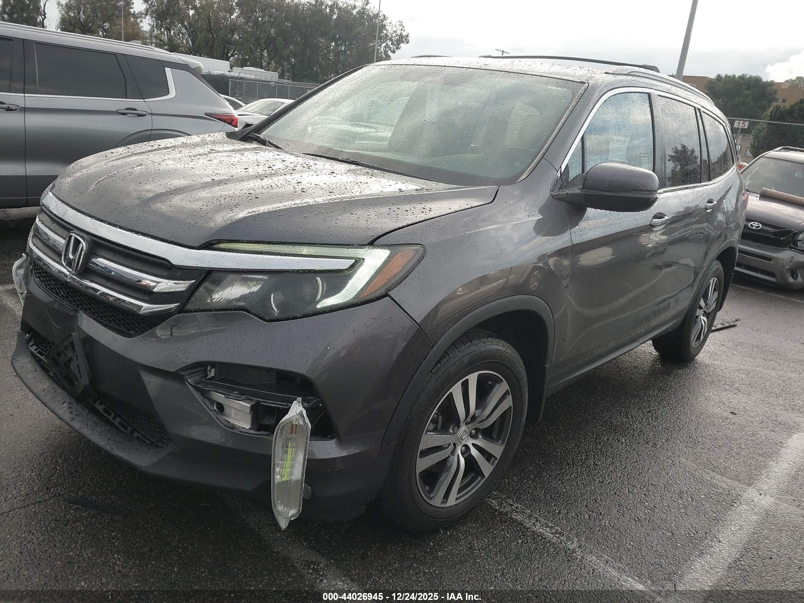 HONDA PILOT image 2