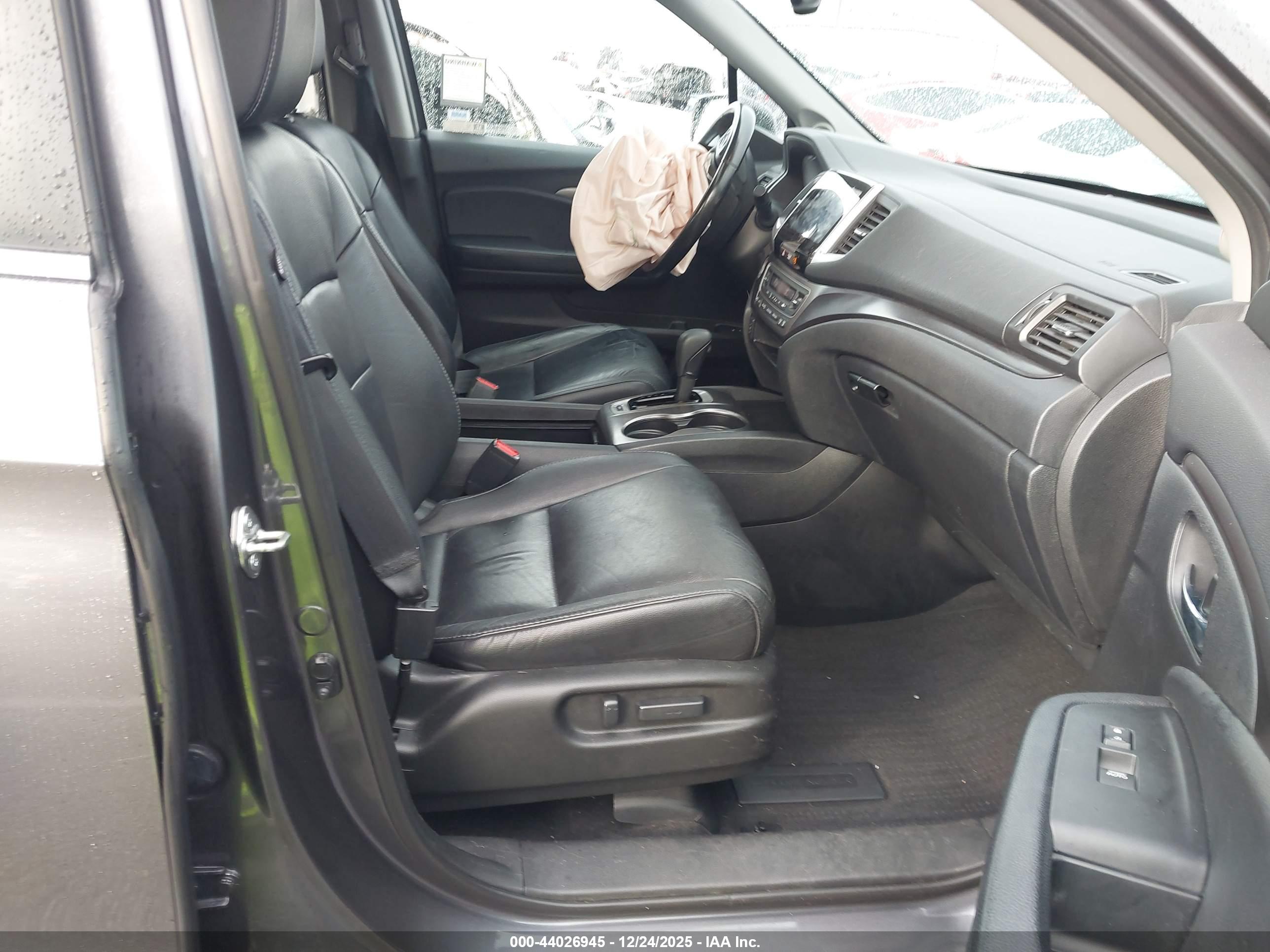 HONDA PILOT image 5