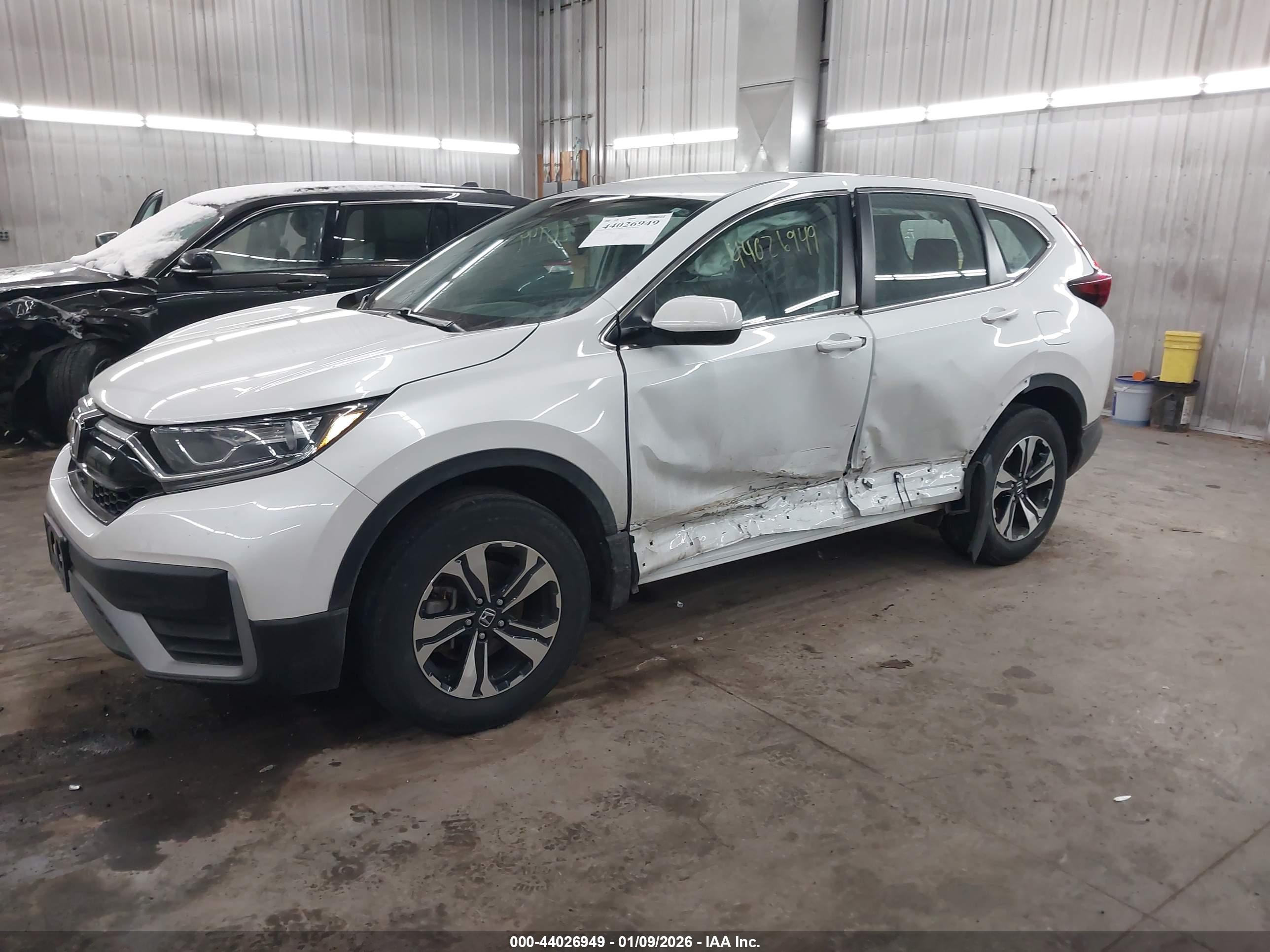 HONDA CR-V image 2