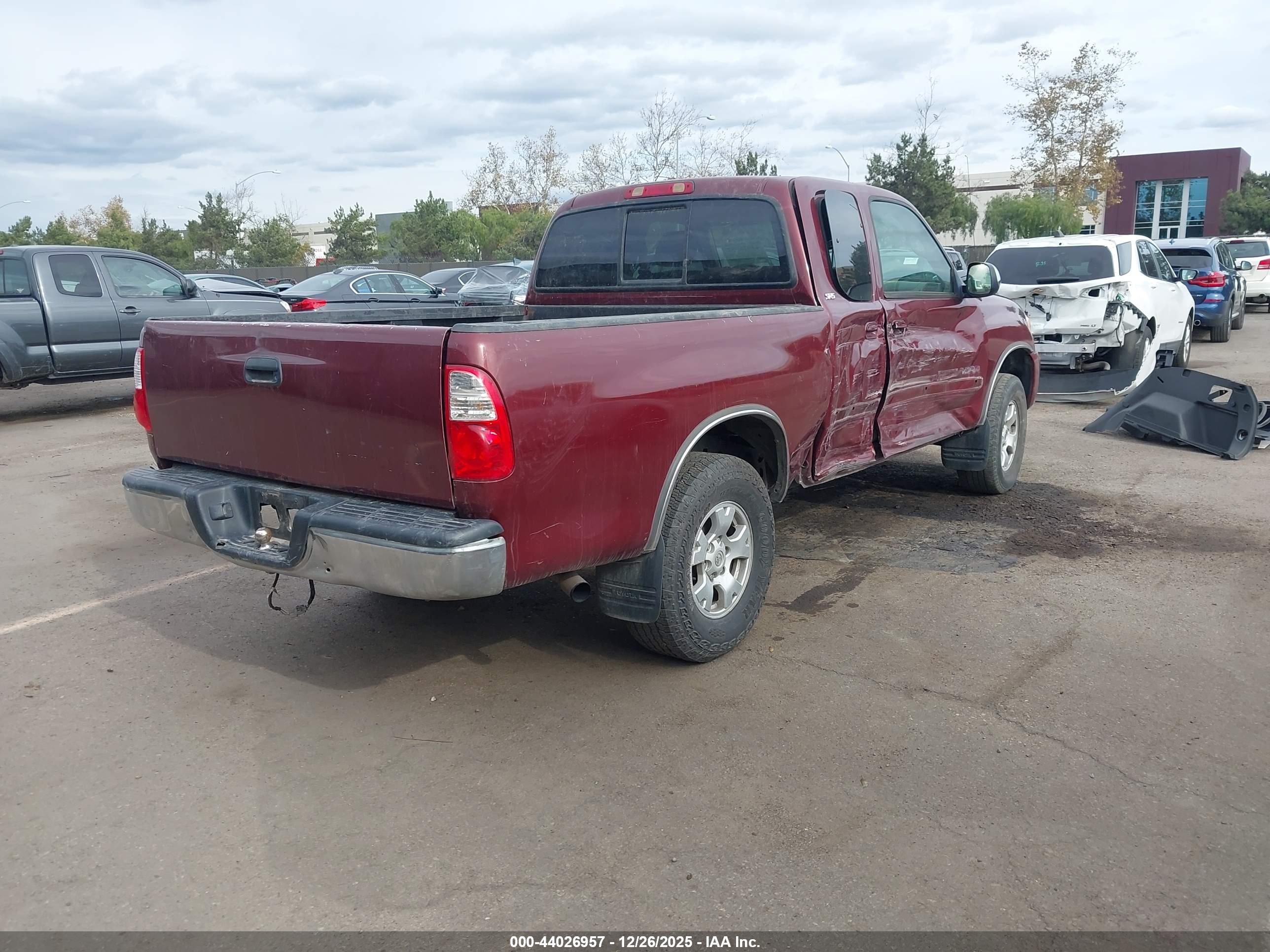 TOYOTA TUNDRA image 4