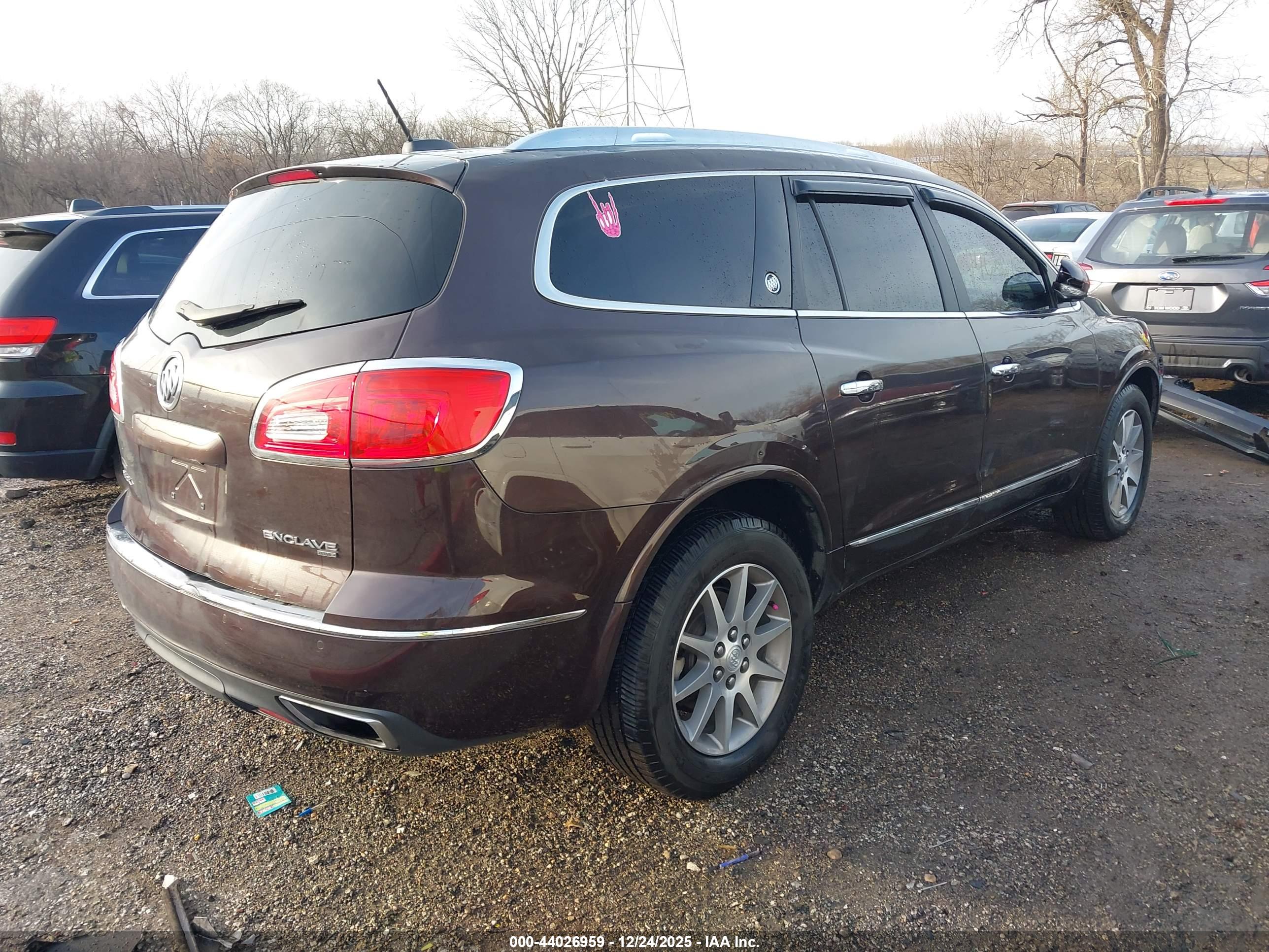 BUICK ENCLAVE image 4