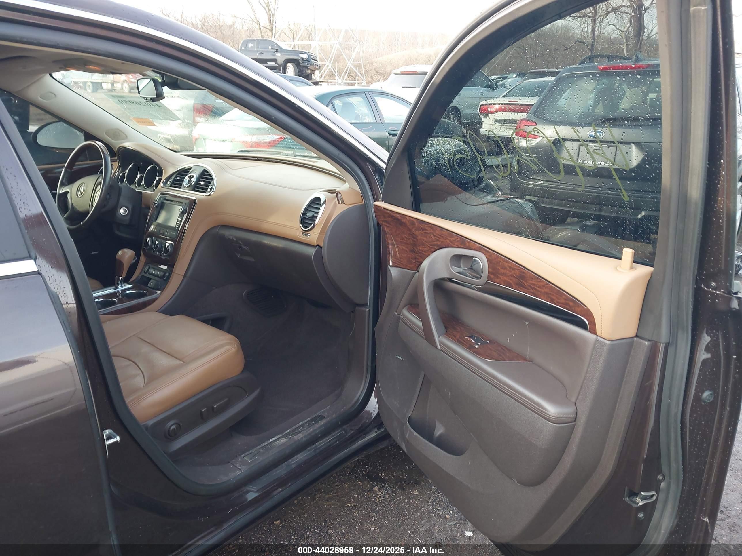 BUICK ENCLAVE image 5
