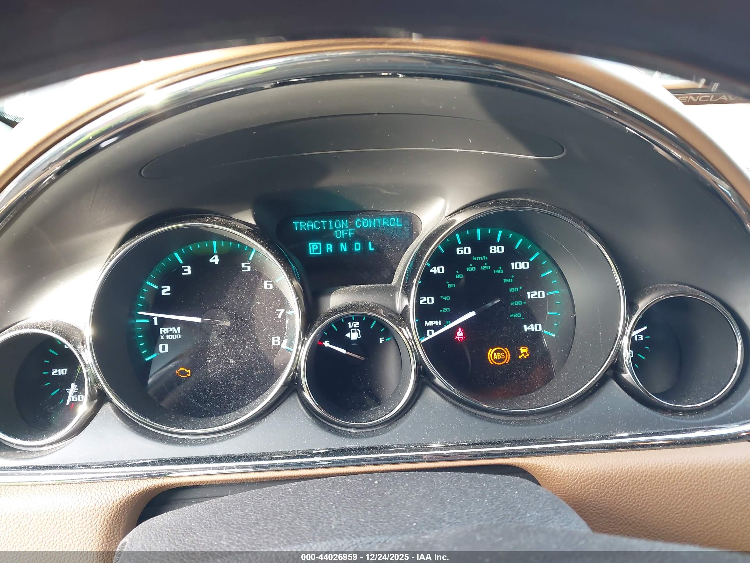 BUICK ENCLAVE image 7