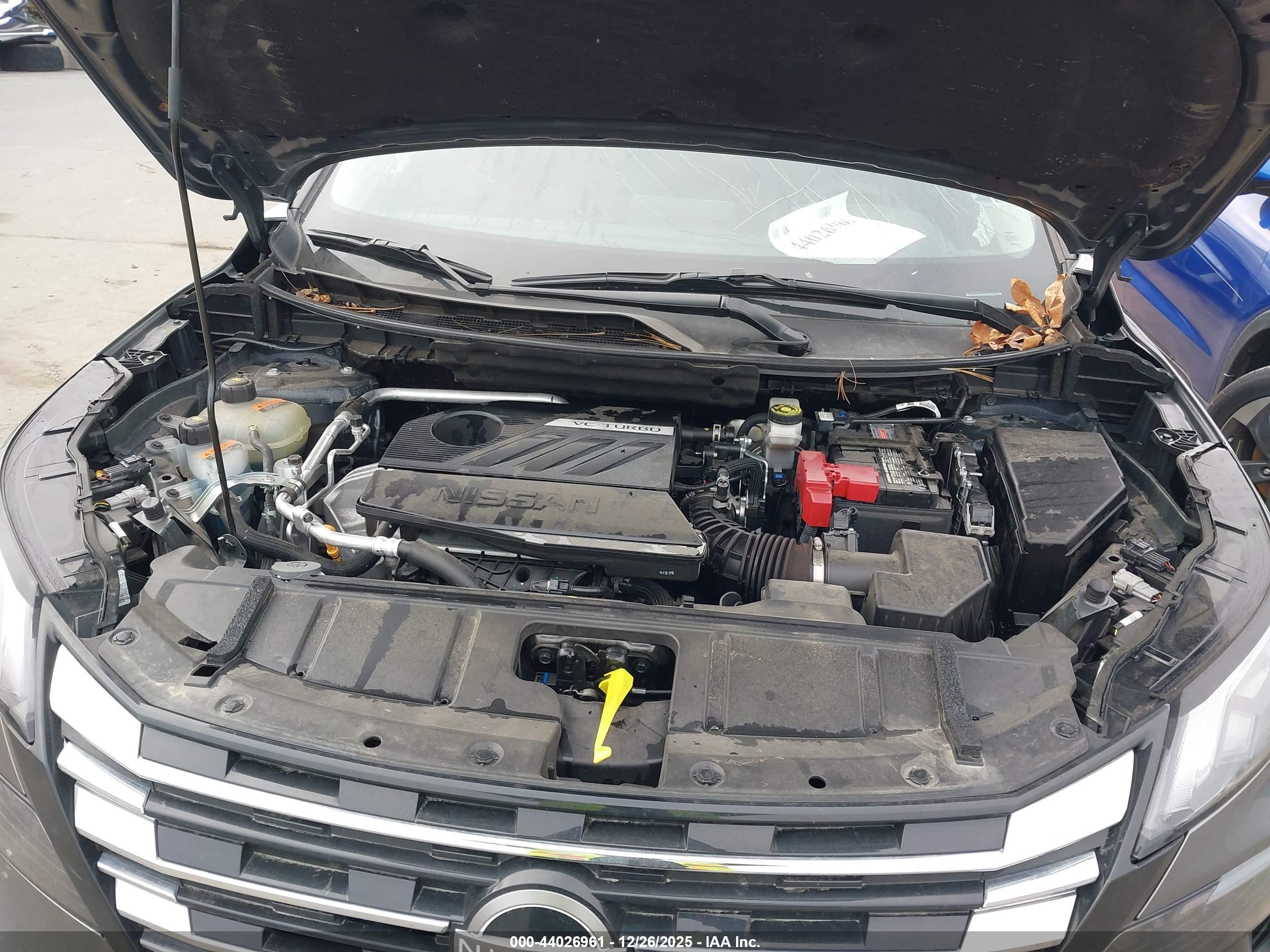 NISSAN ROGUE image 10