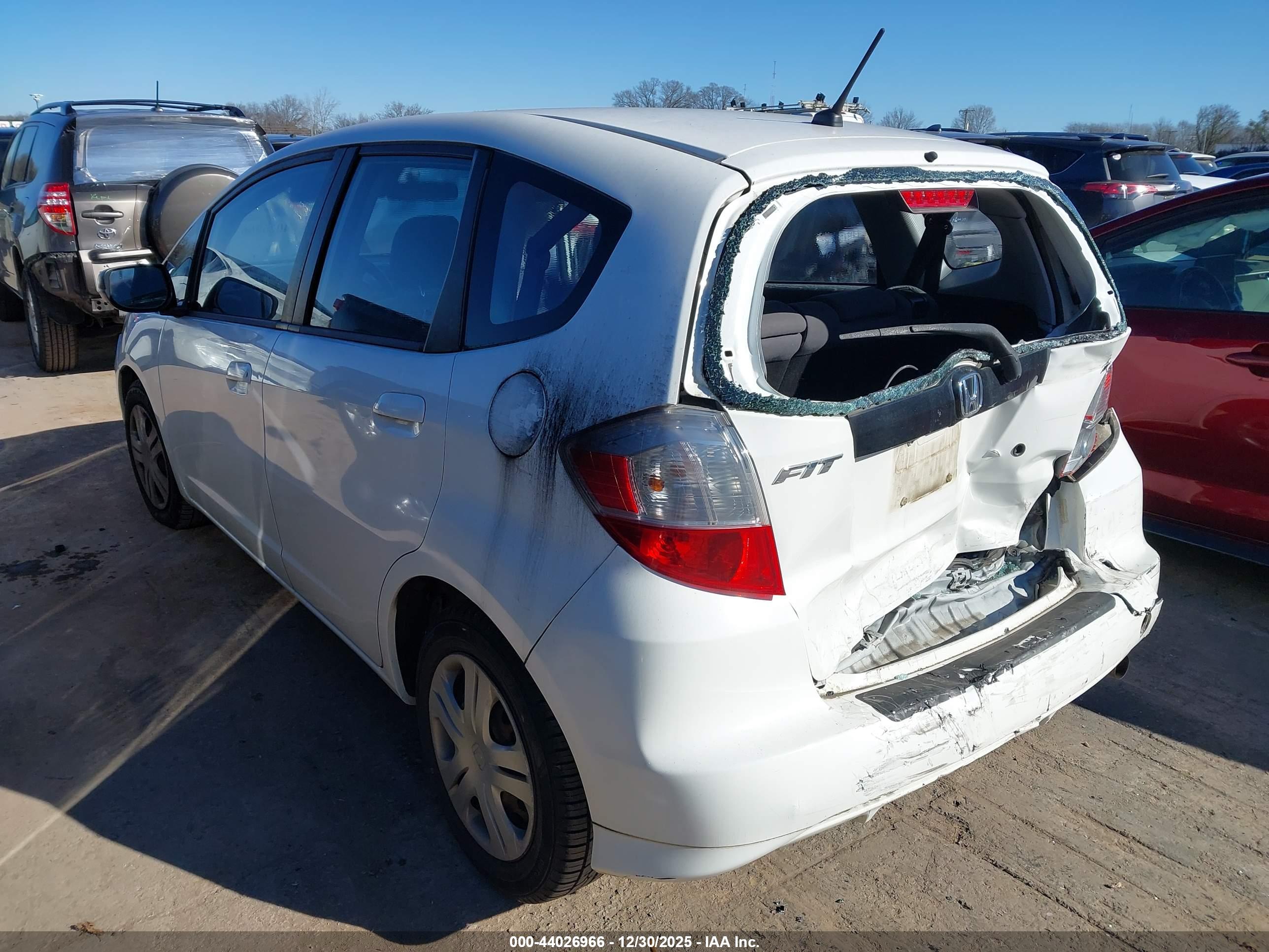 HONDA FIT image 3